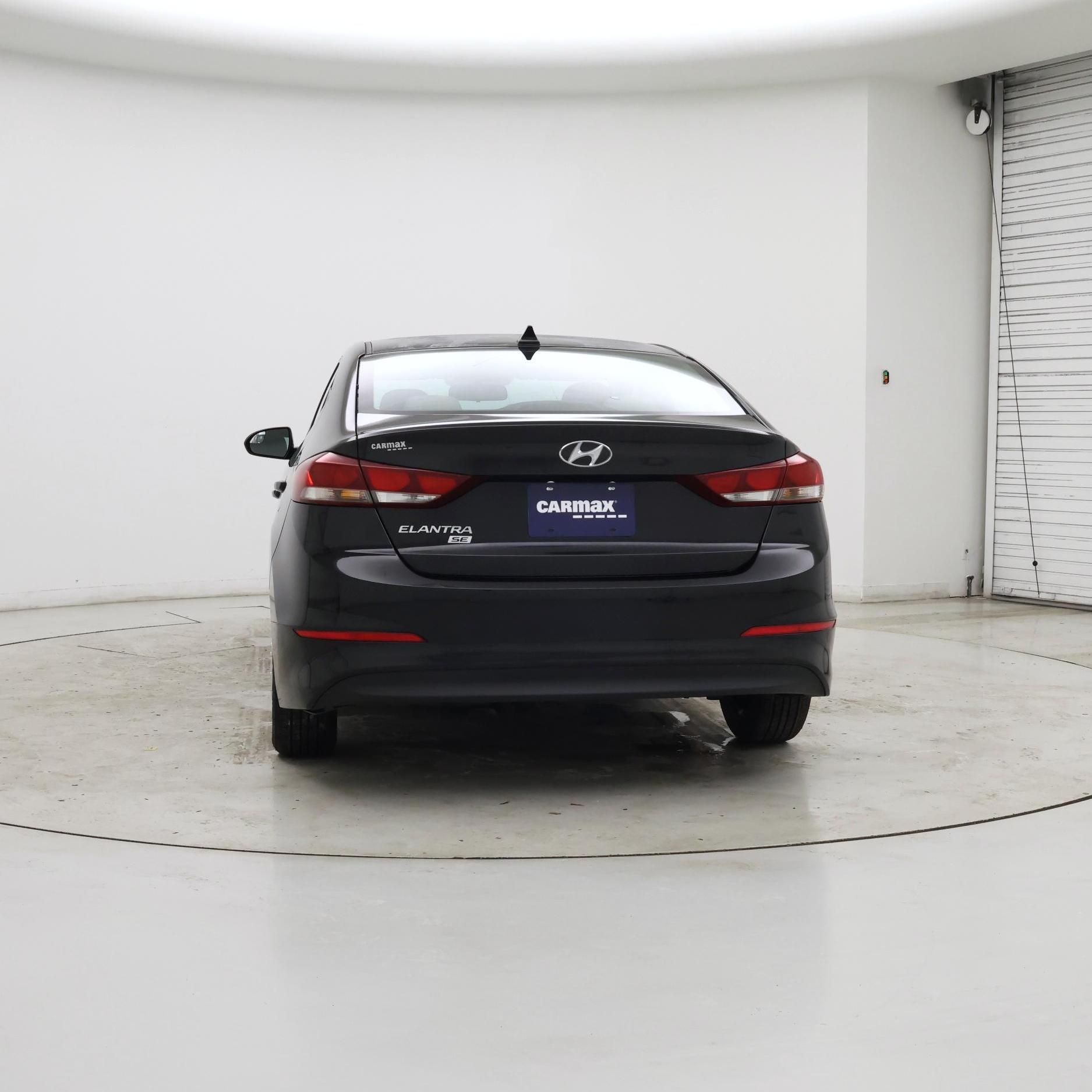 Thumbnail: 2017 Hyundai Elantra - 6