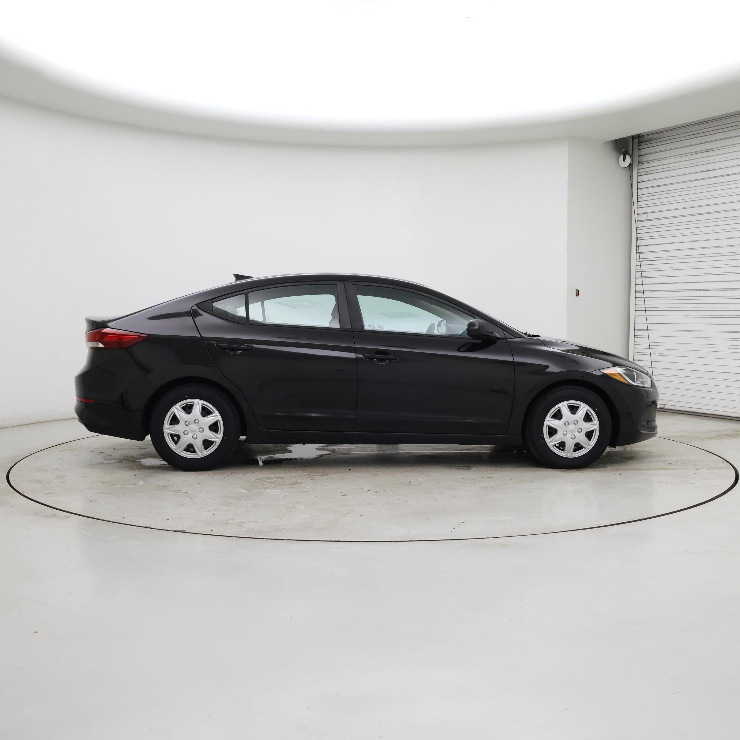 Thumbnail: 2017 Hyundai Elantra - 7