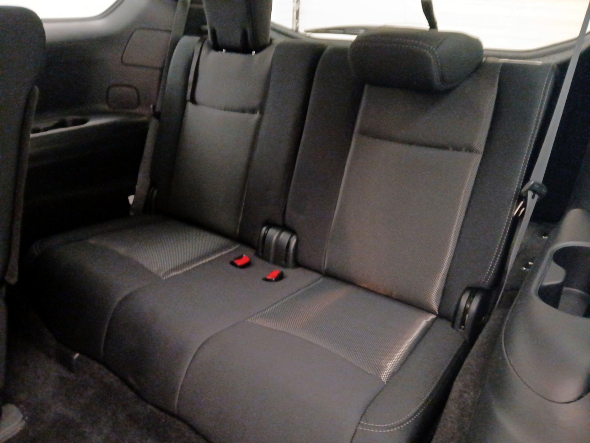 Thumbnail: 2019 Nissan Pathfinder - 20