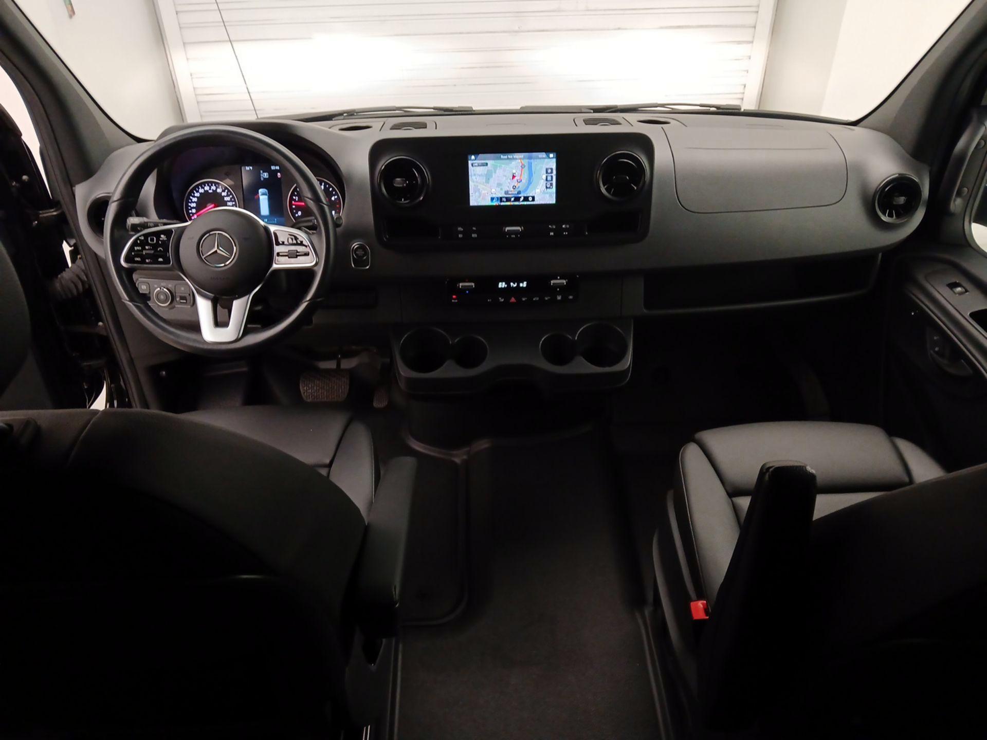 Thumbnail: 2022 Mercedes-Benz Sprinter - 9