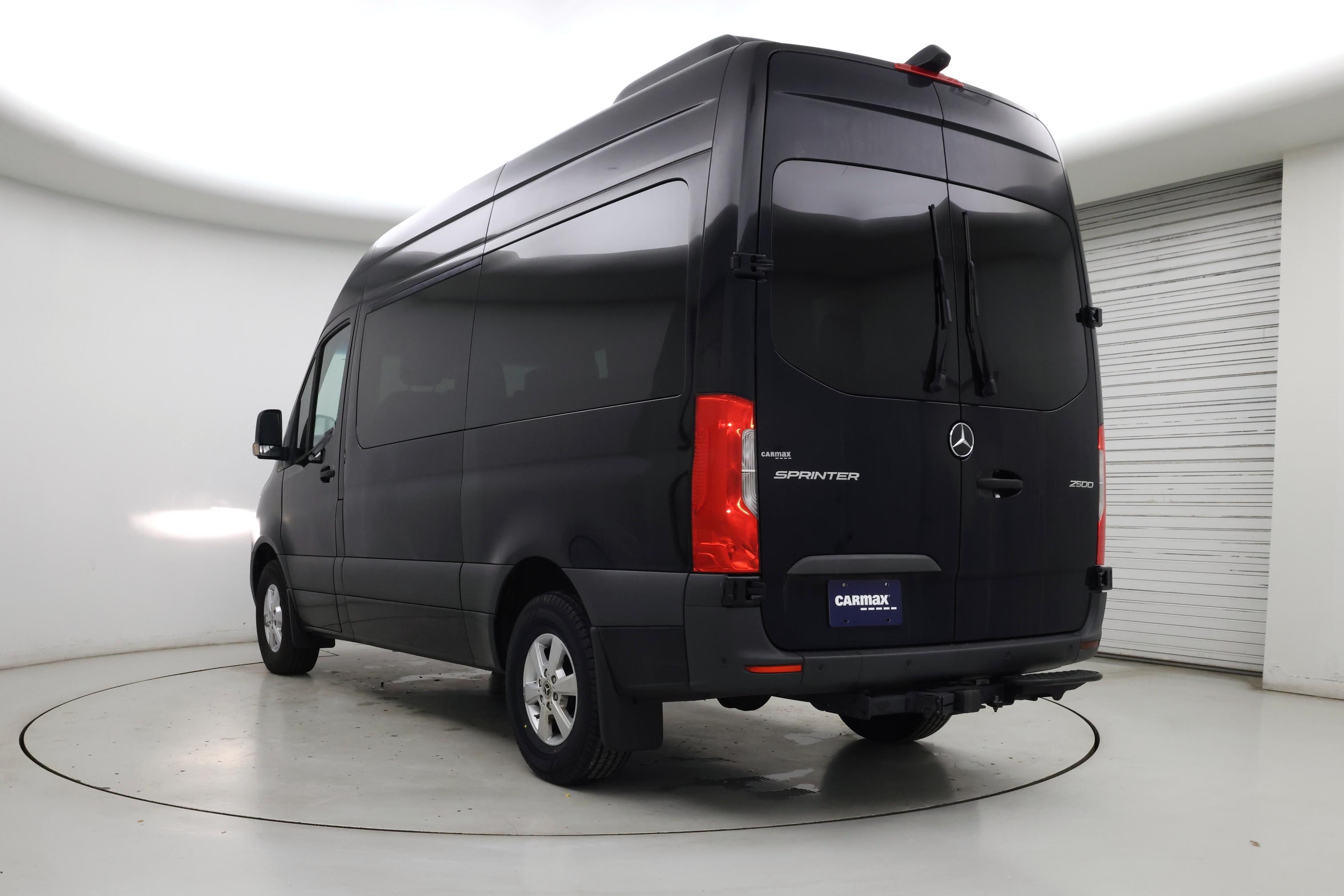 Thumbnail: 2022 Mercedes-Benz Sprinter - 2