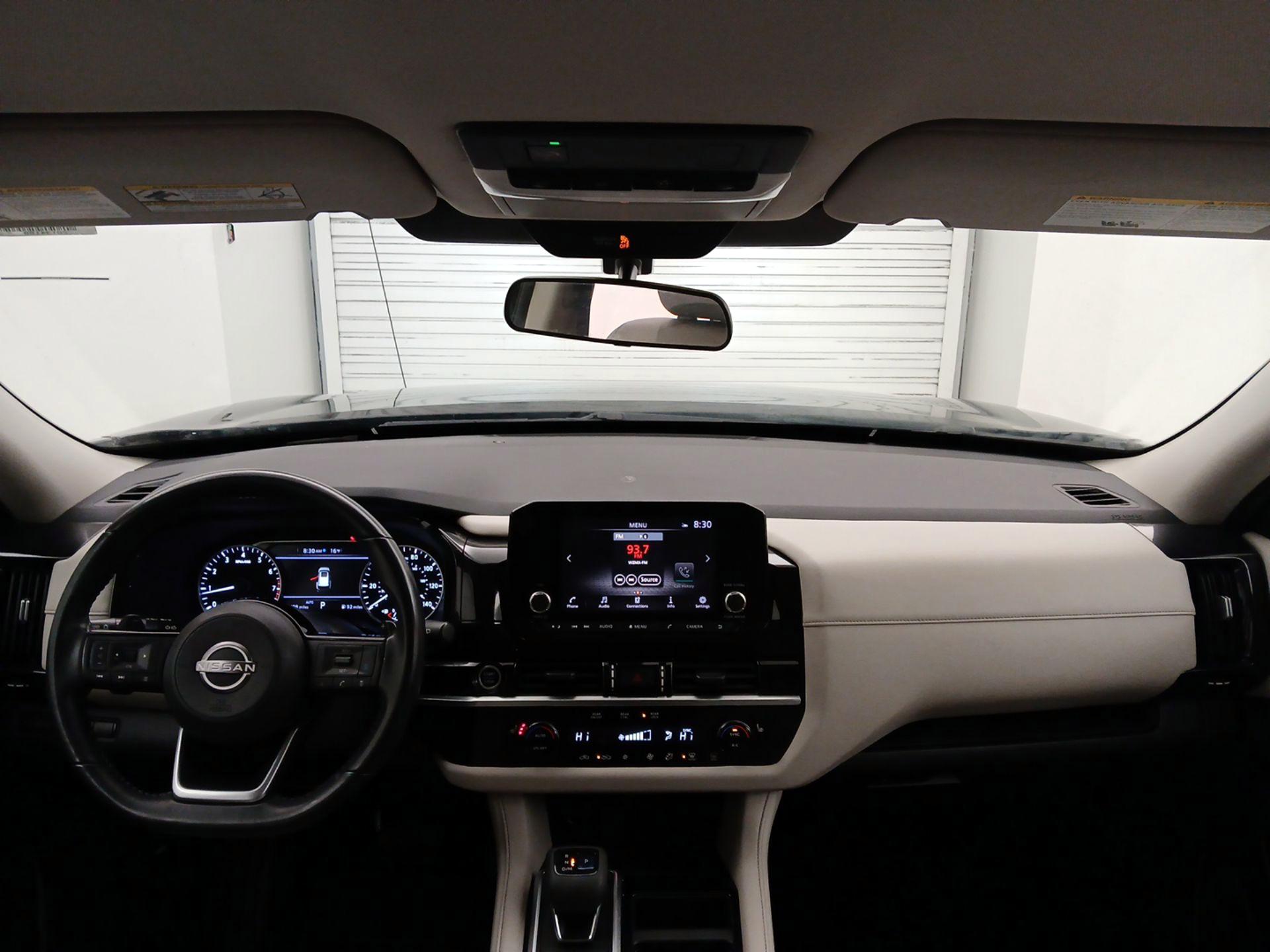 Thumbnail: 2022 Nissan Pathfinder - 9