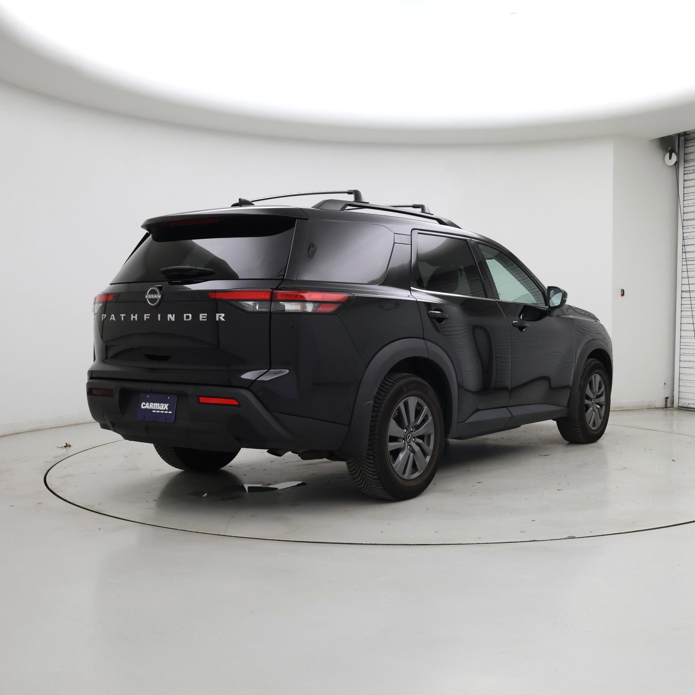 Thumbnail: 2022 Nissan Pathfinder - 8