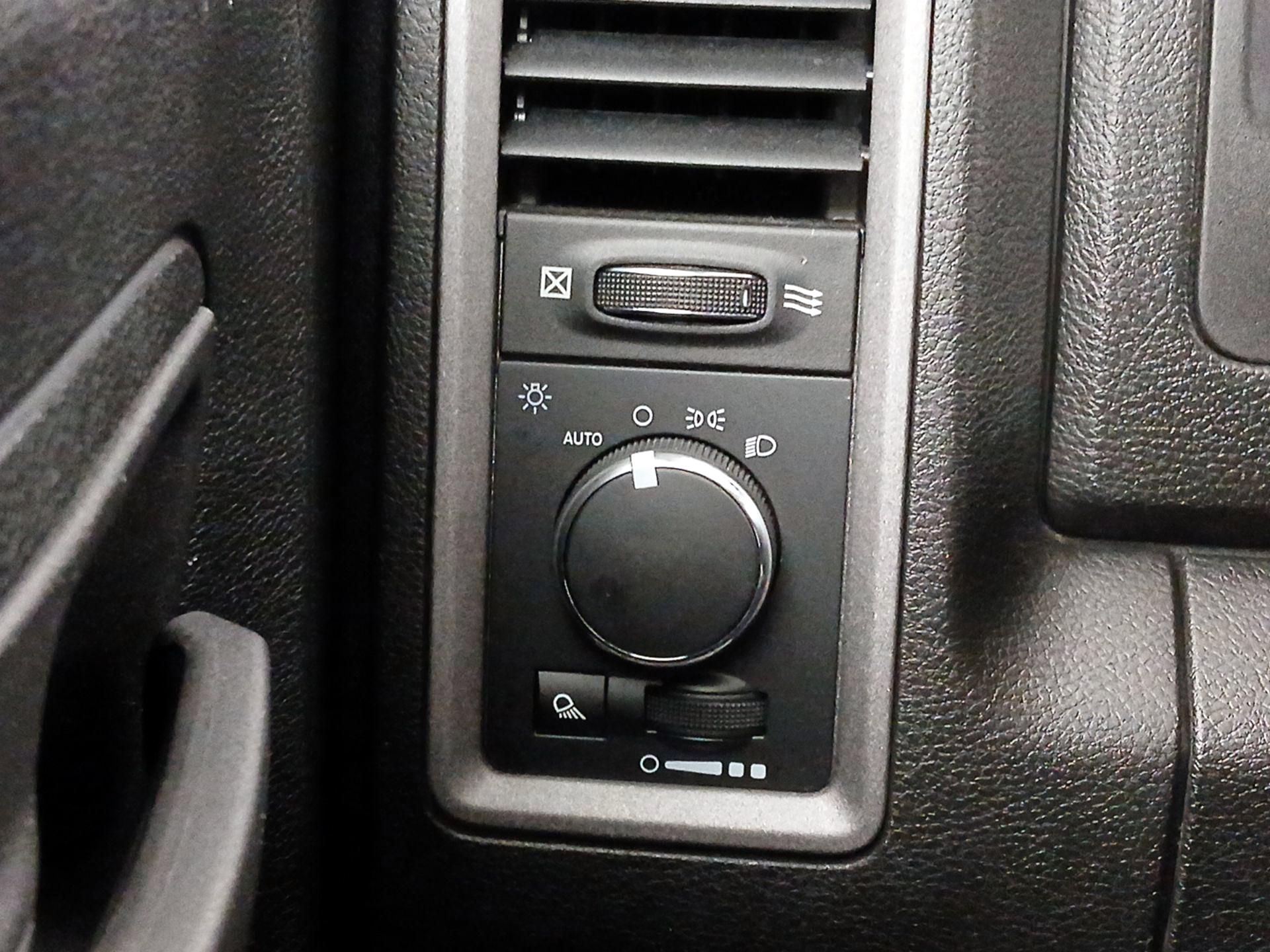 Thumbnail: 2021 RAM 1500 Classic - 13