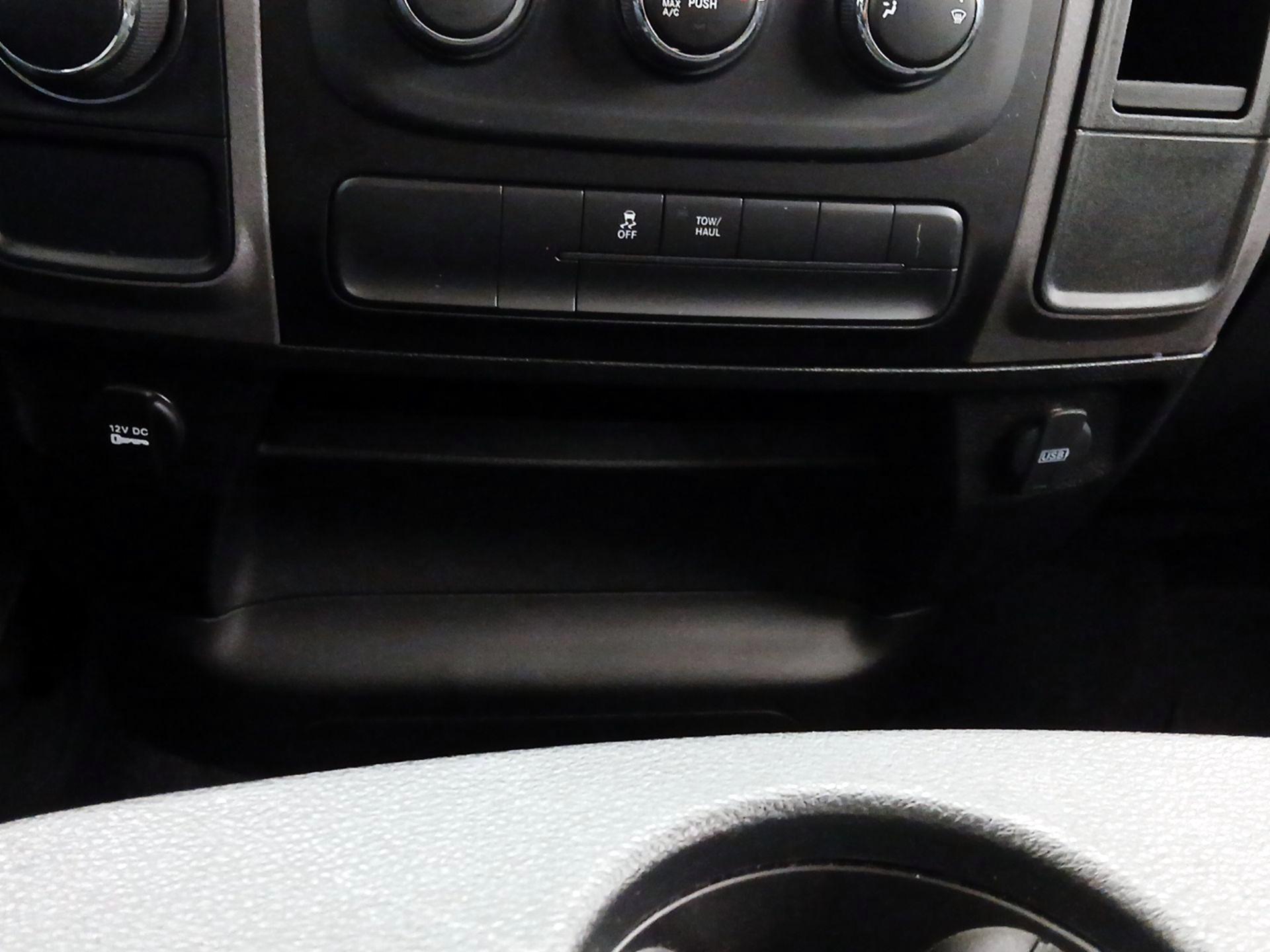 Thumbnail: 2021 RAM 1500 Classic - 18