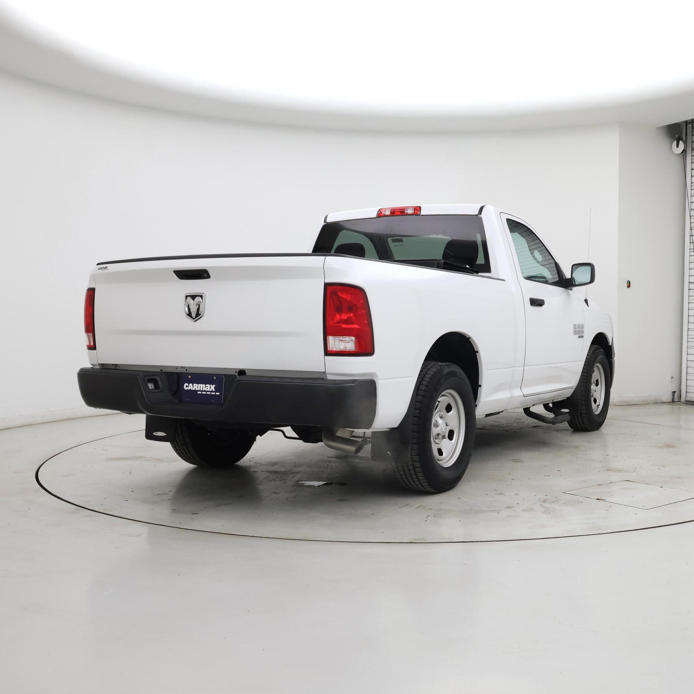 Thumbnail: 2021 RAM 1500 Classic - 8