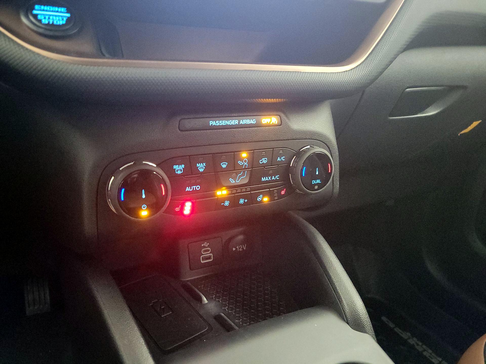 Thumbnail: 2023 Ford Bronco Sport - 17