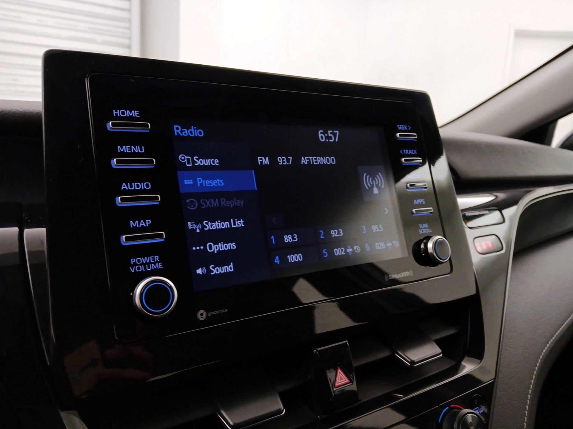 Thumbnail: 2023 Toyota Camry - 16