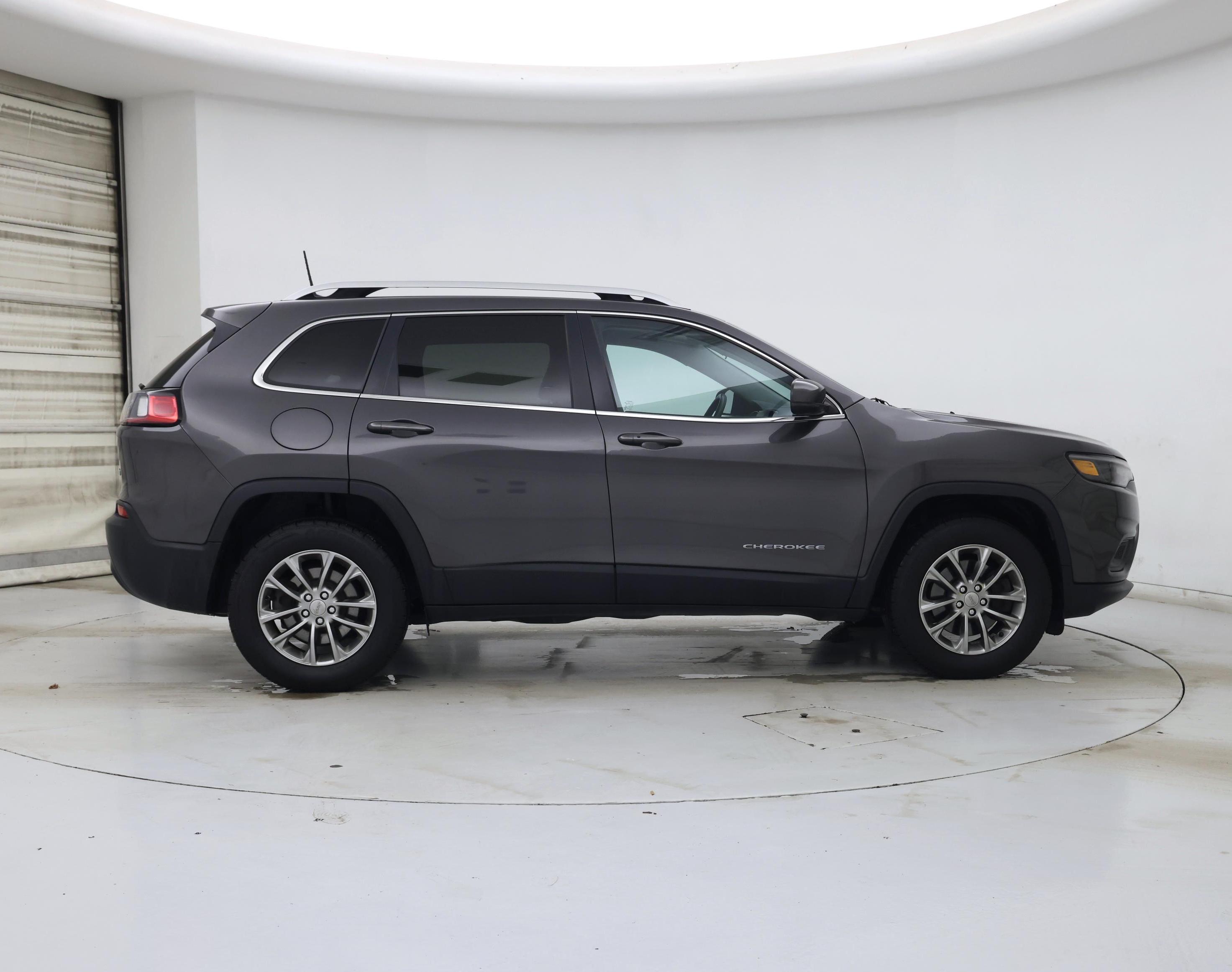 Thumbnail: 2020 Jeep Cherokee - 7