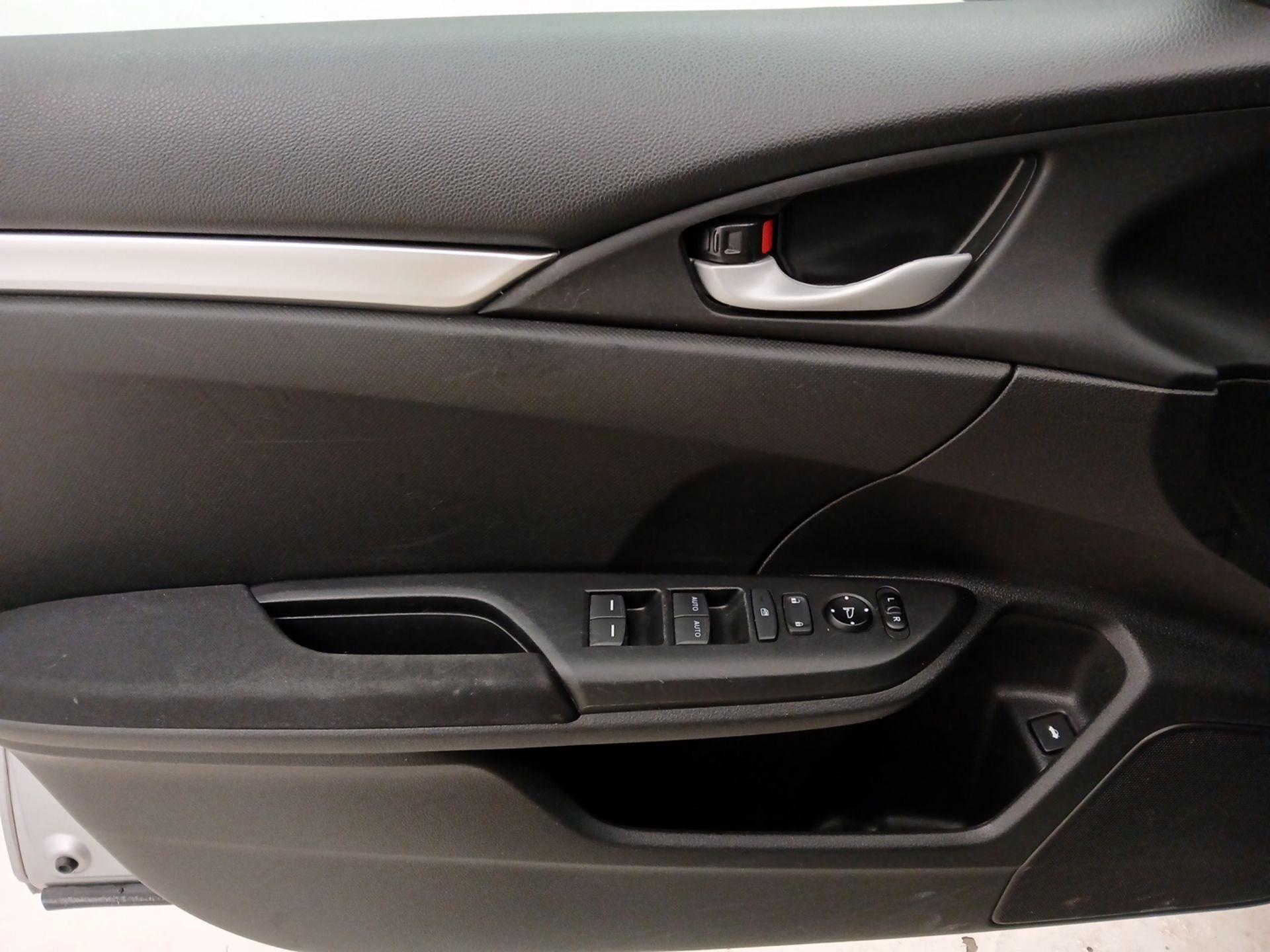 Thumbnail: 2021 Honda Civic - 12