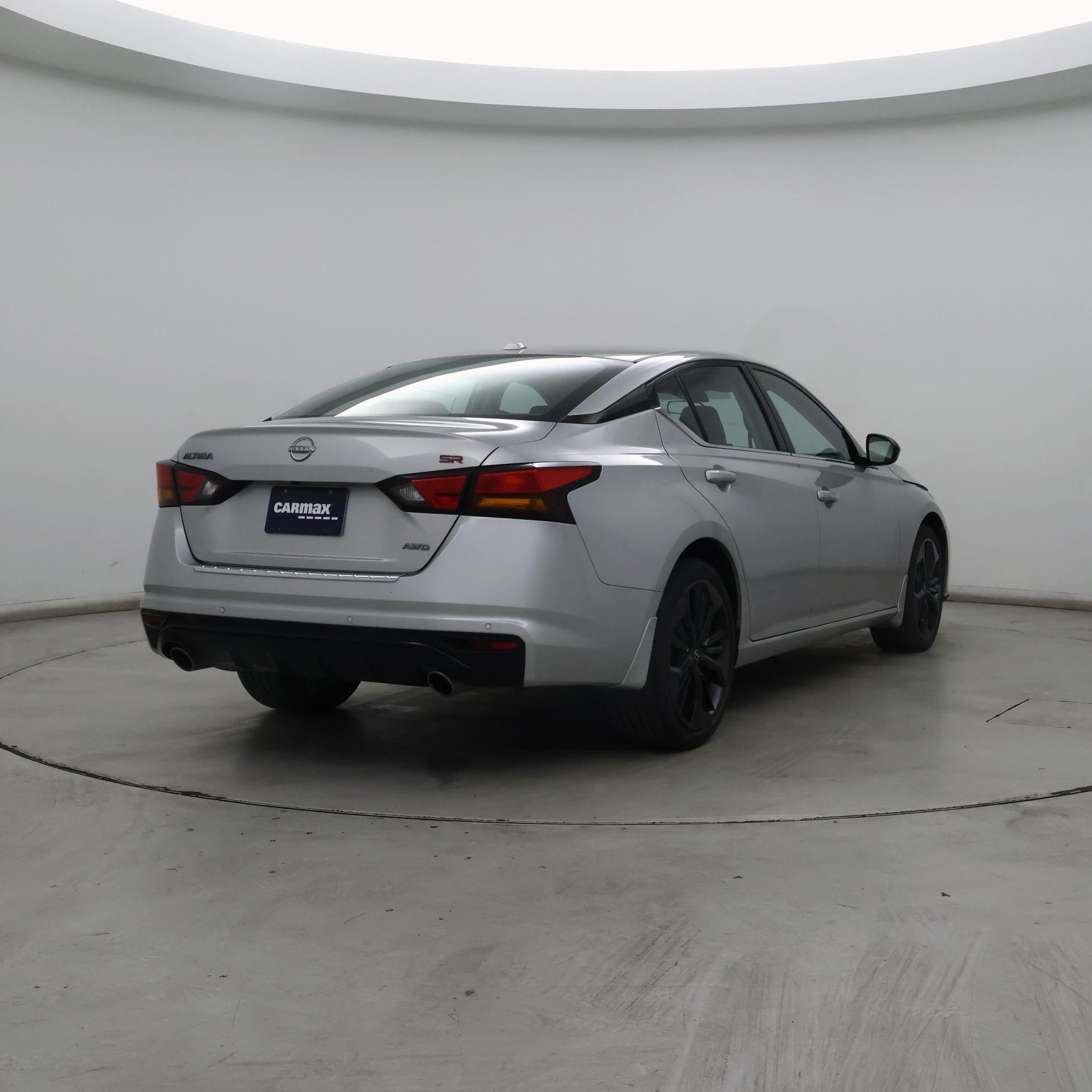 Thumbnail: 2023 Nissan Altima - 8