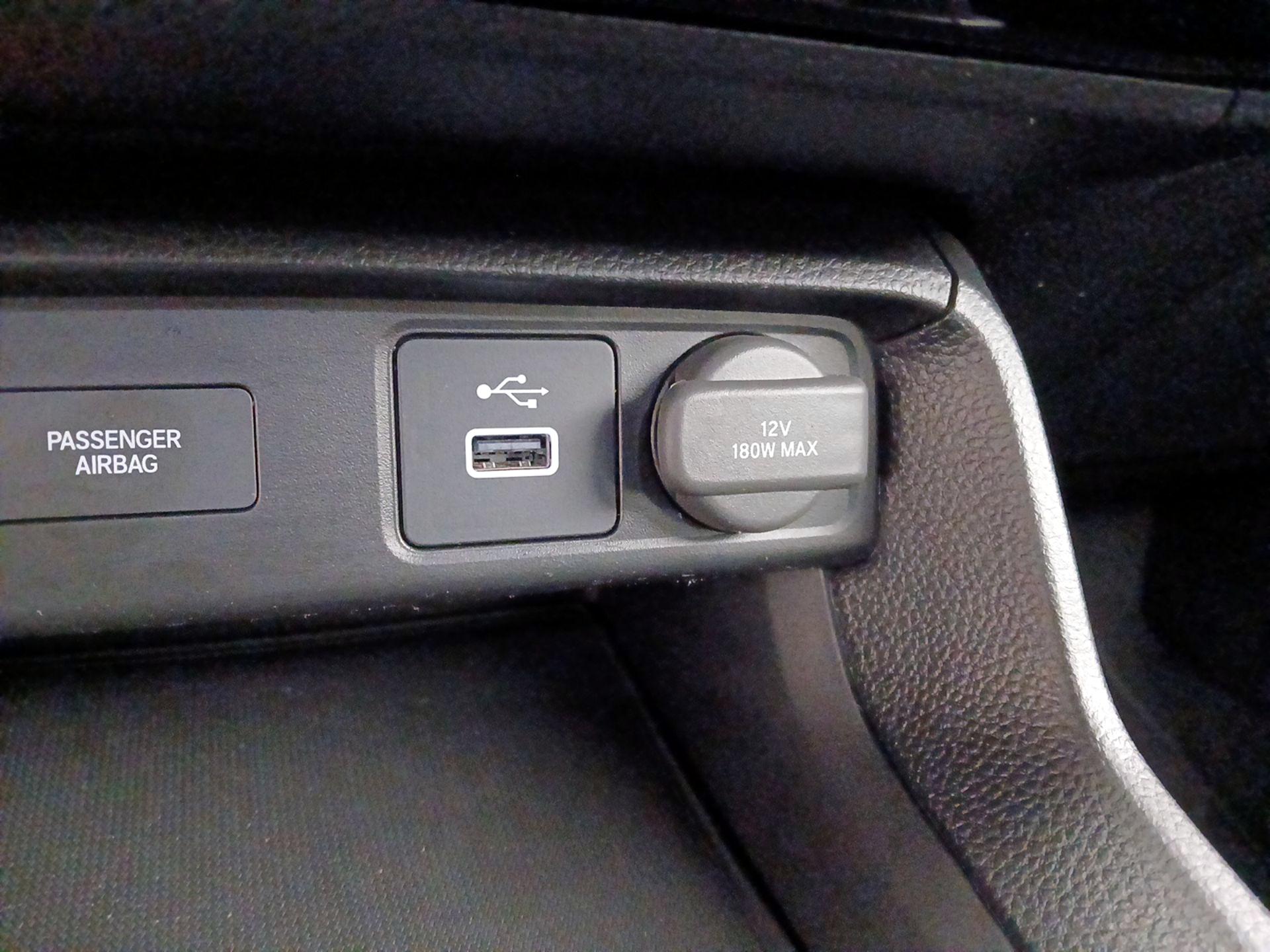 Thumbnail: 2024 Honda Civic - 18