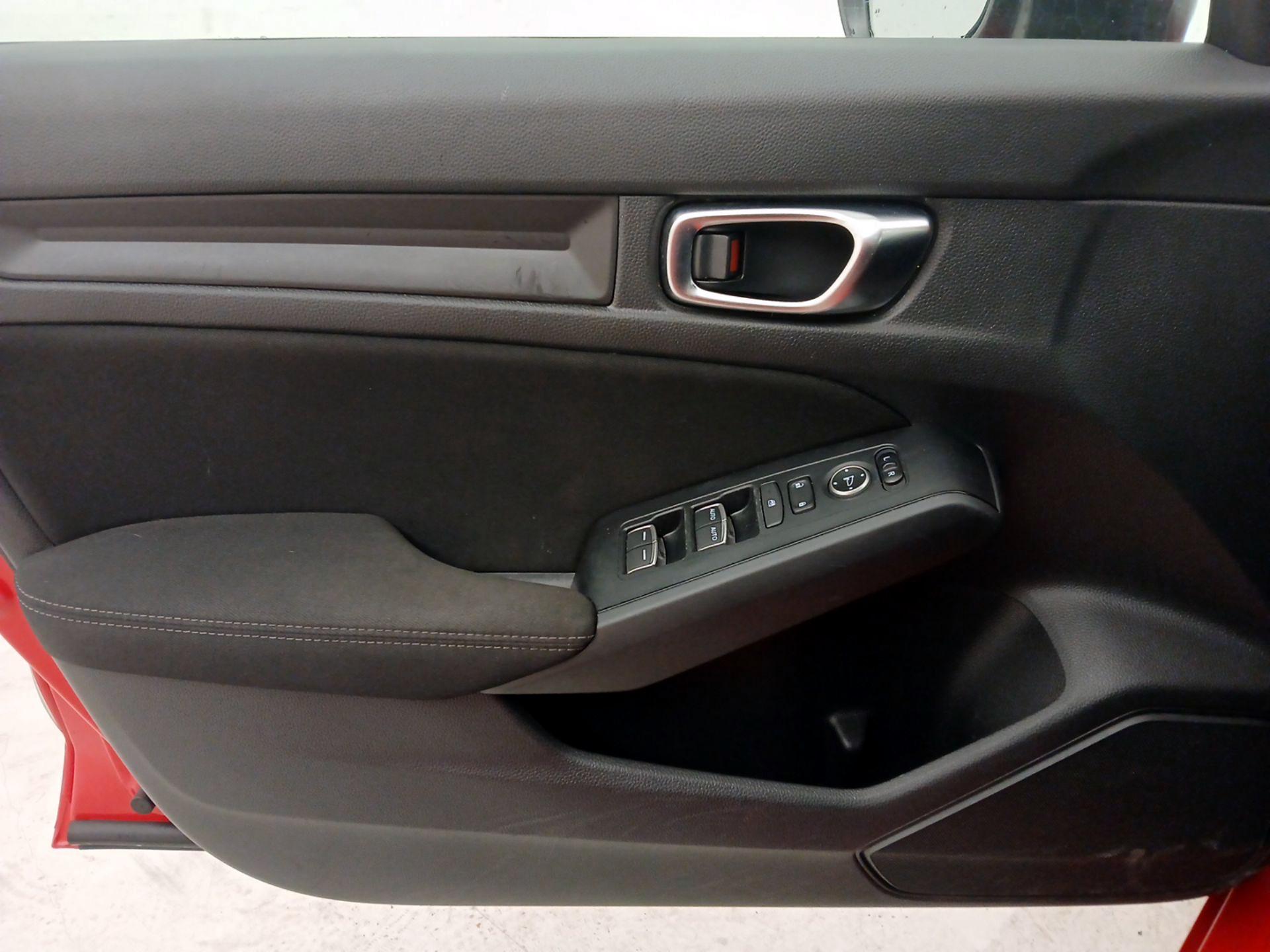 Thumbnail: 2023 Honda Civic - 12