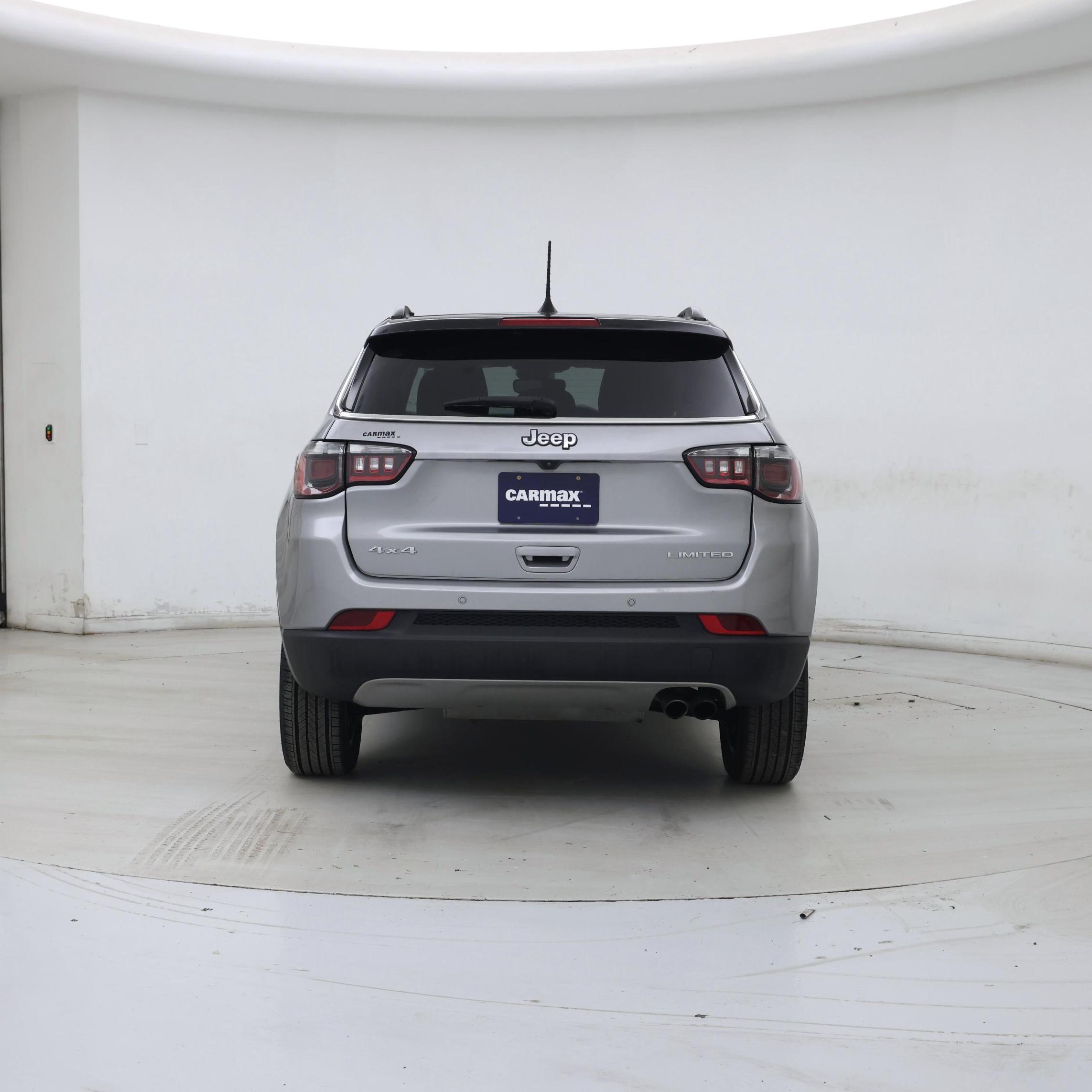 Thumbnail: 2022 Jeep Compass - 6