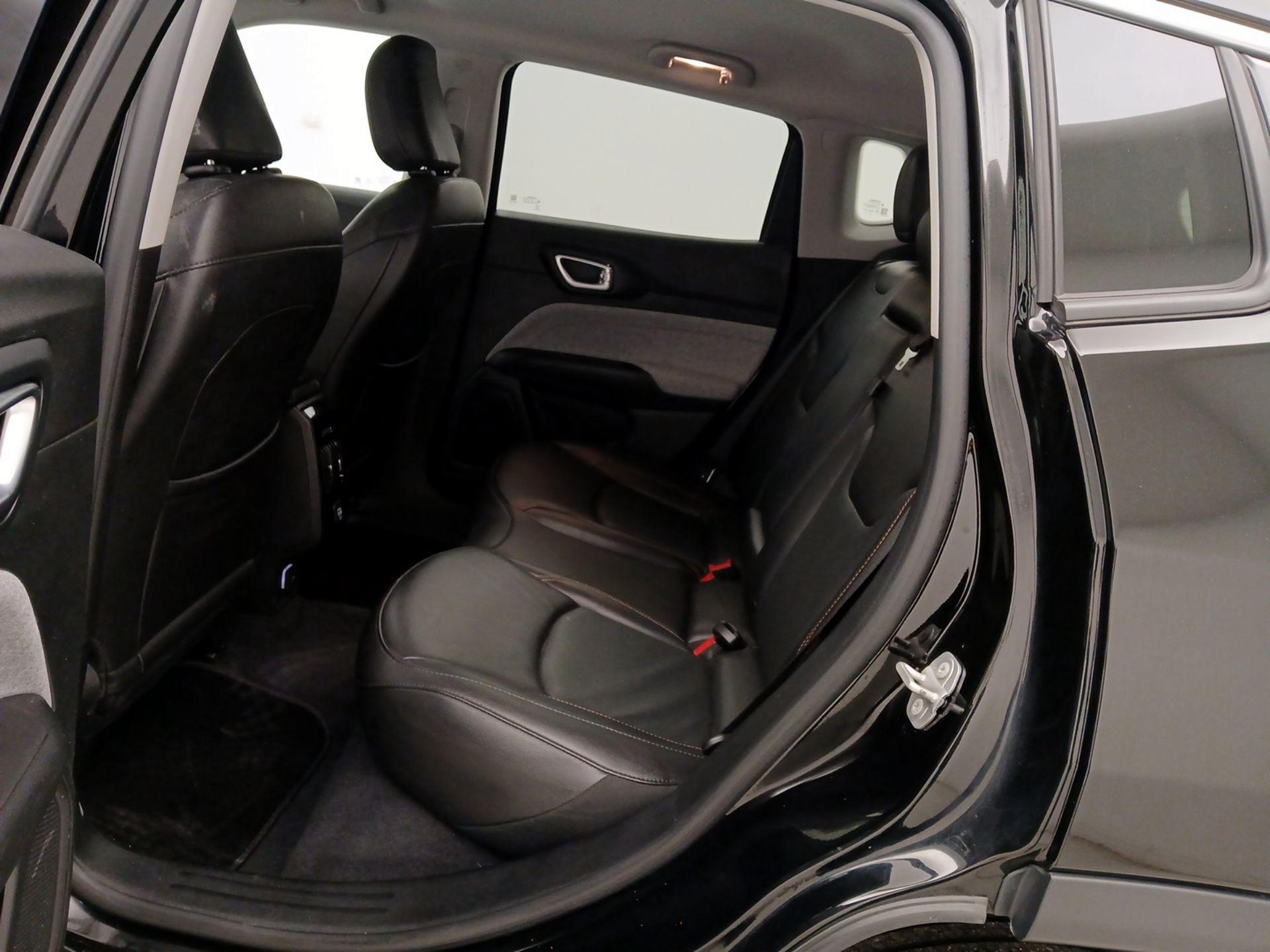 Thumbnail: 2022 Jeep Compass - 19