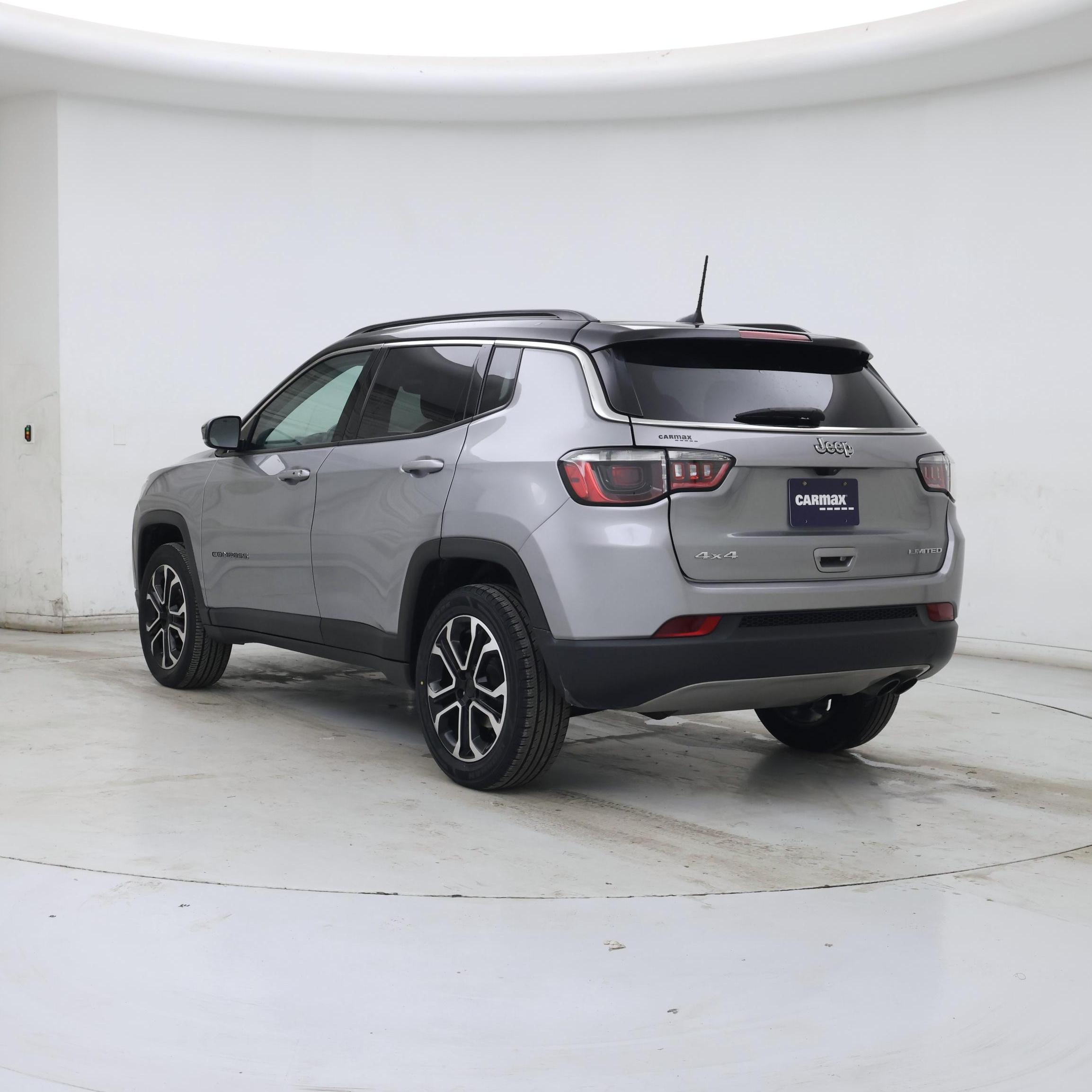 Thumbnail: 2022 Jeep Compass - 2
