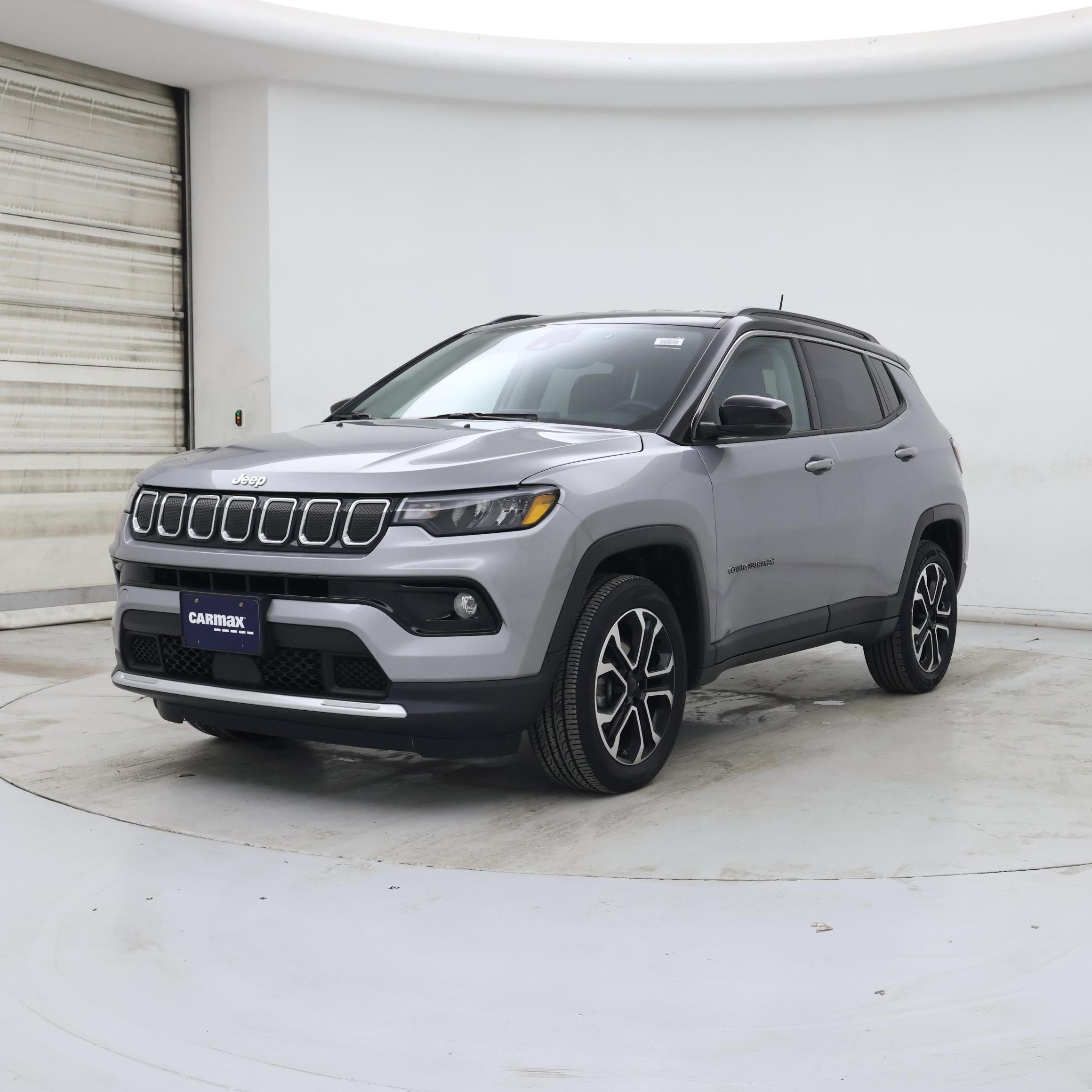 Thumbnail: 2022 Jeep Compass - 4
