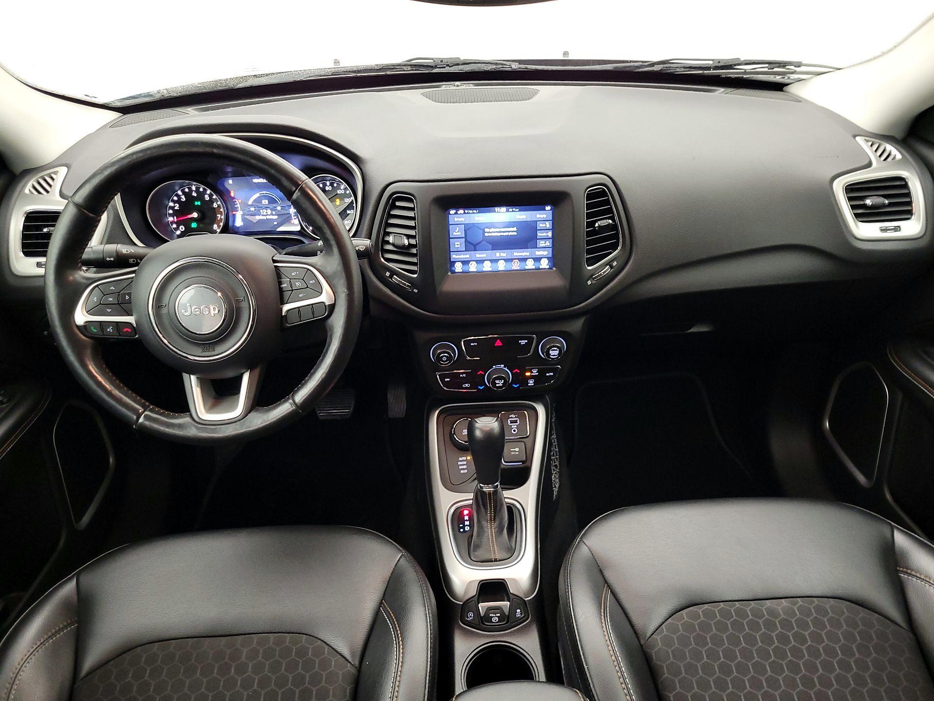 Thumbnail: 2020 Jeep Compass - 9