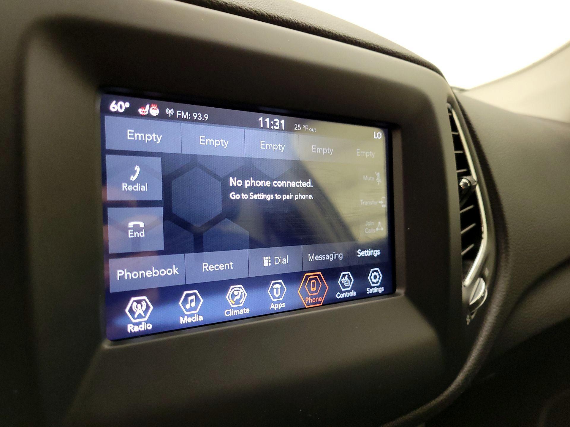 Thumbnail: 2020 Jeep Compass - 15