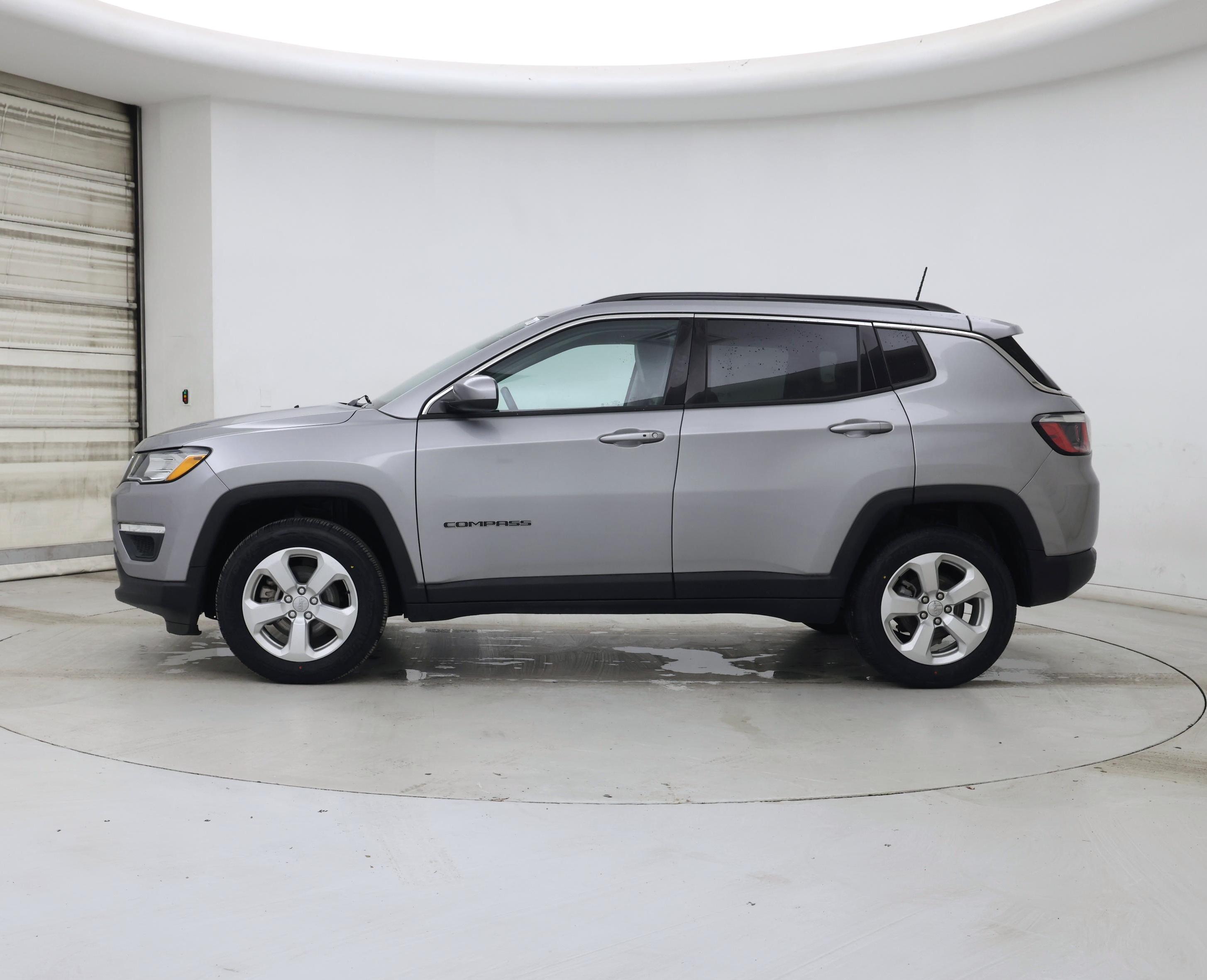 Thumbnail: 2020 Jeep Compass - 3