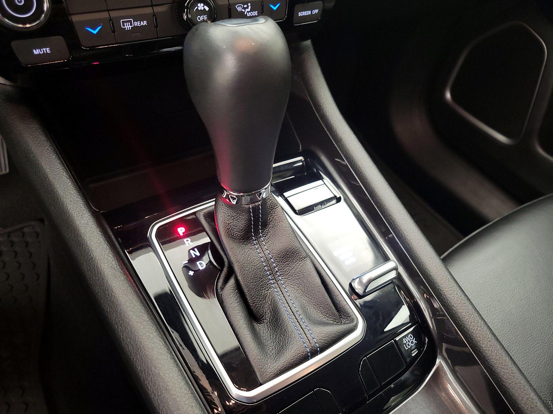 Thumbnail: 2022 Jeep Compass - 17