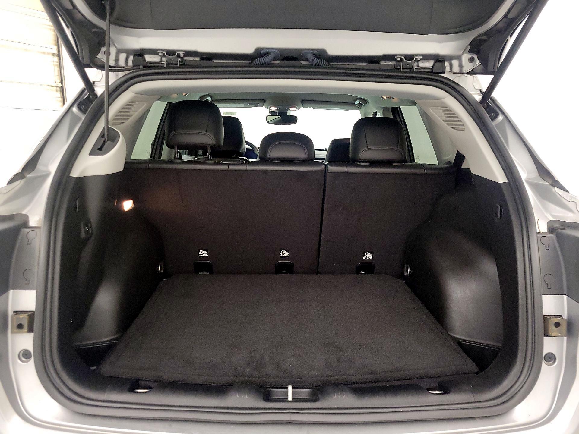 Thumbnail: 2022 Jeep Compass - 20