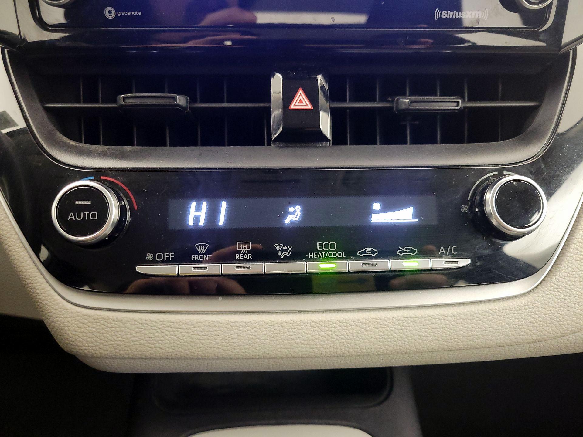 Thumbnail: 2022 Toyota Corolla - 16