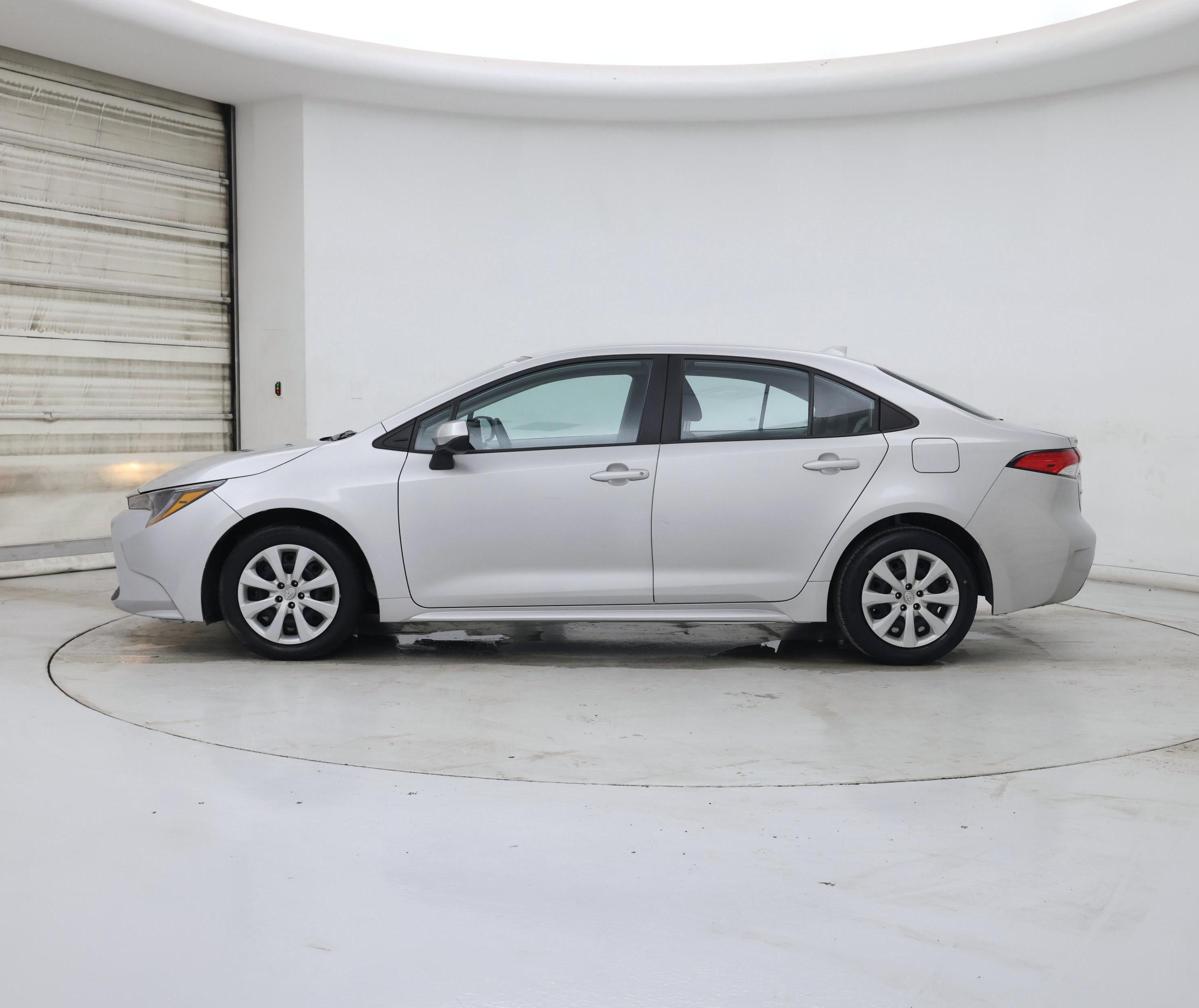 Thumbnail: 2022 Toyota Corolla - 3