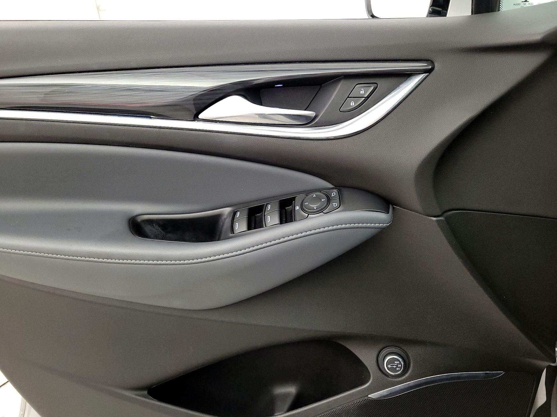 Thumbnail: 2022 Buick Enclave - 12