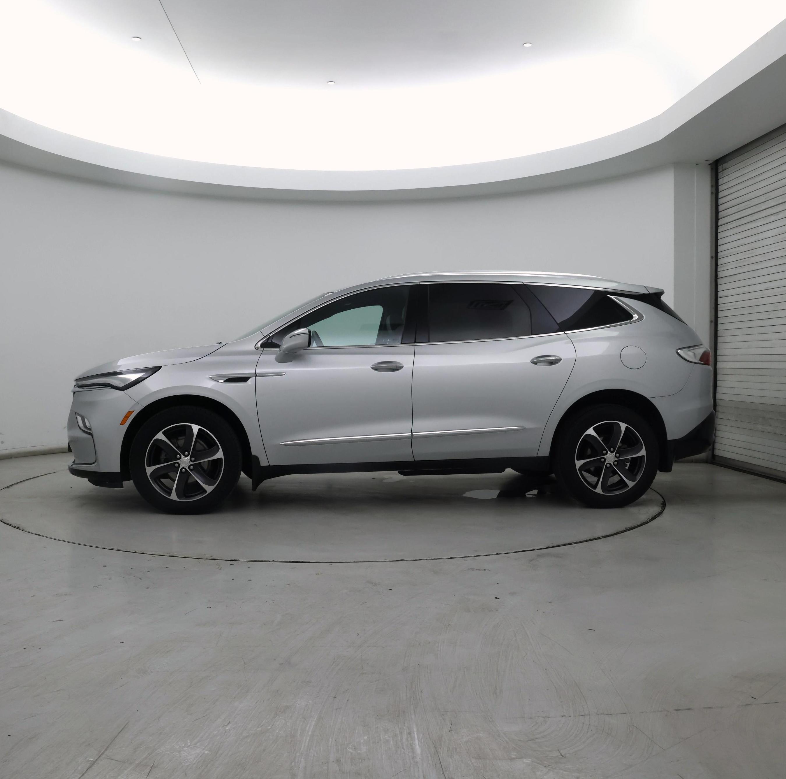 Thumbnail: 2022 Buick Enclave - 3