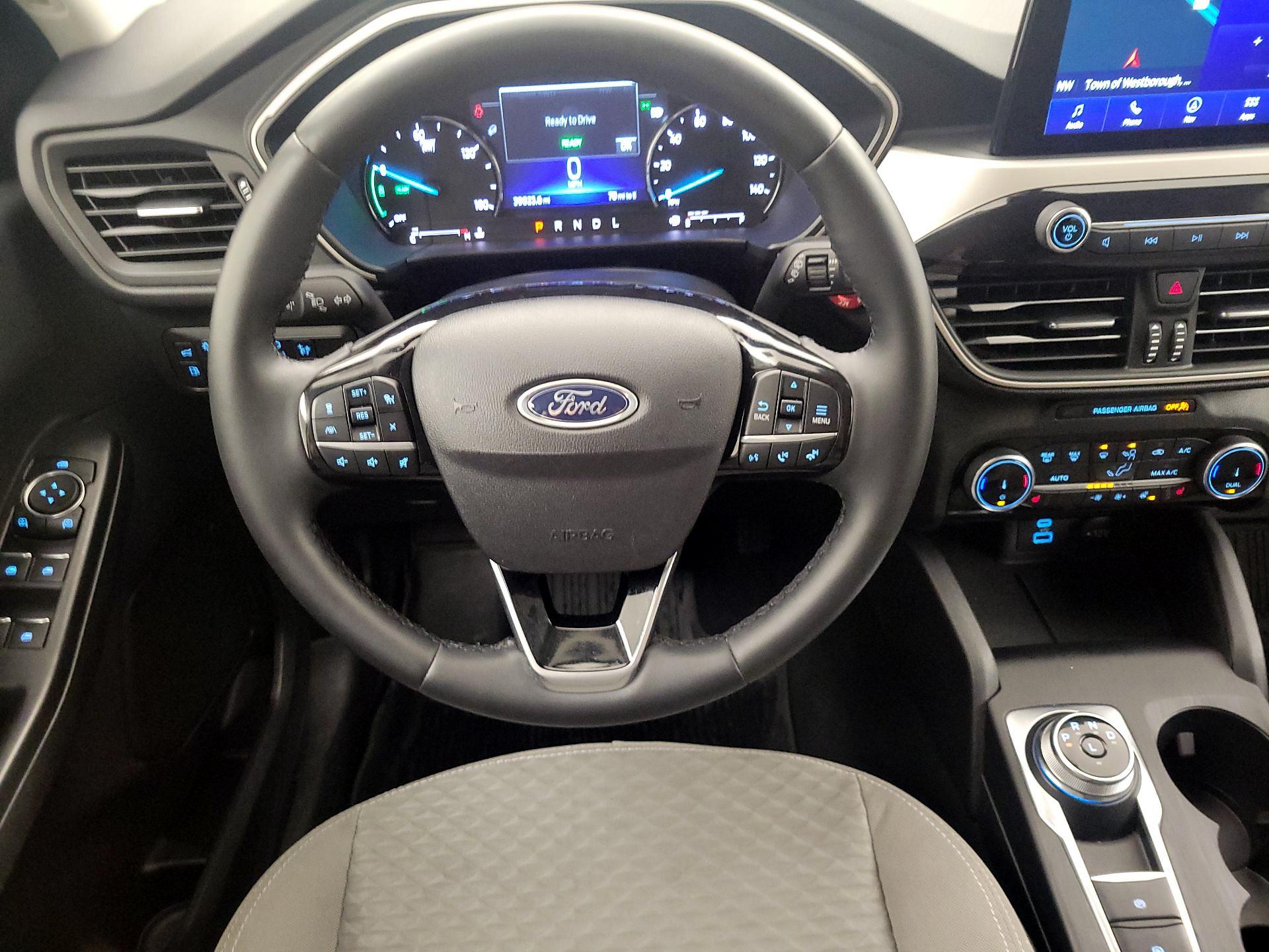 Thumbnail: 2022 Ford Escape - 10