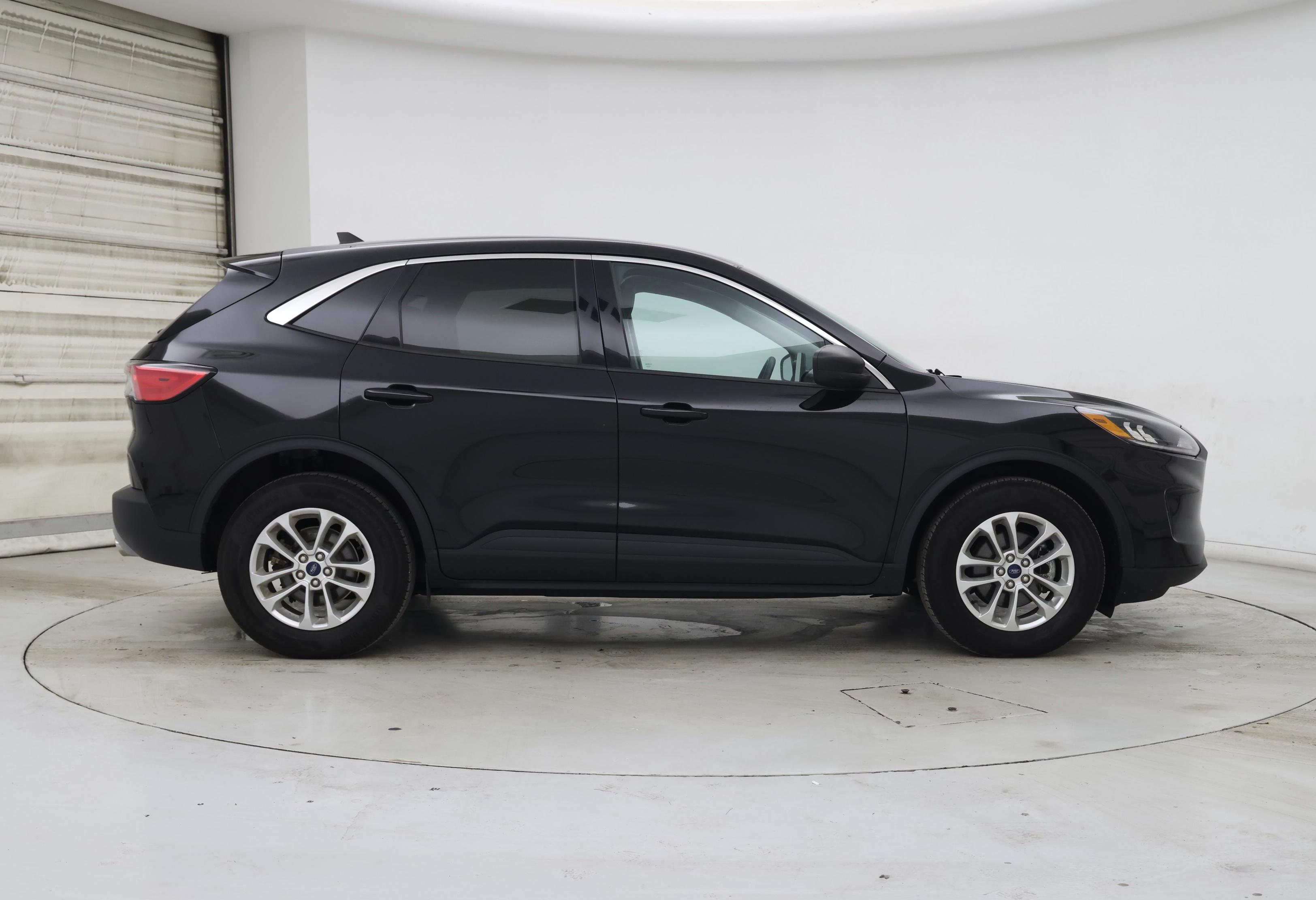 Thumbnail: 2022 Ford Escape - 7