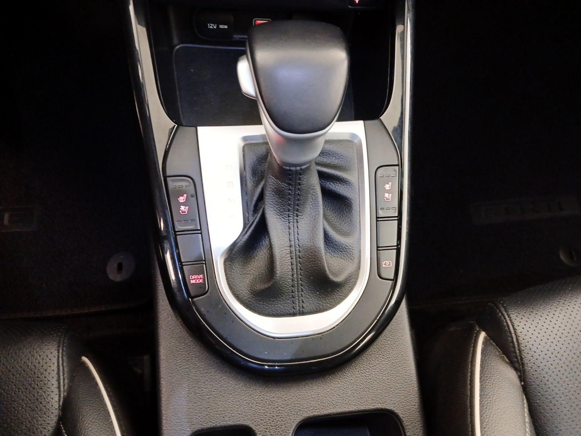 Thumbnail: 2023 Kia Forte - 18