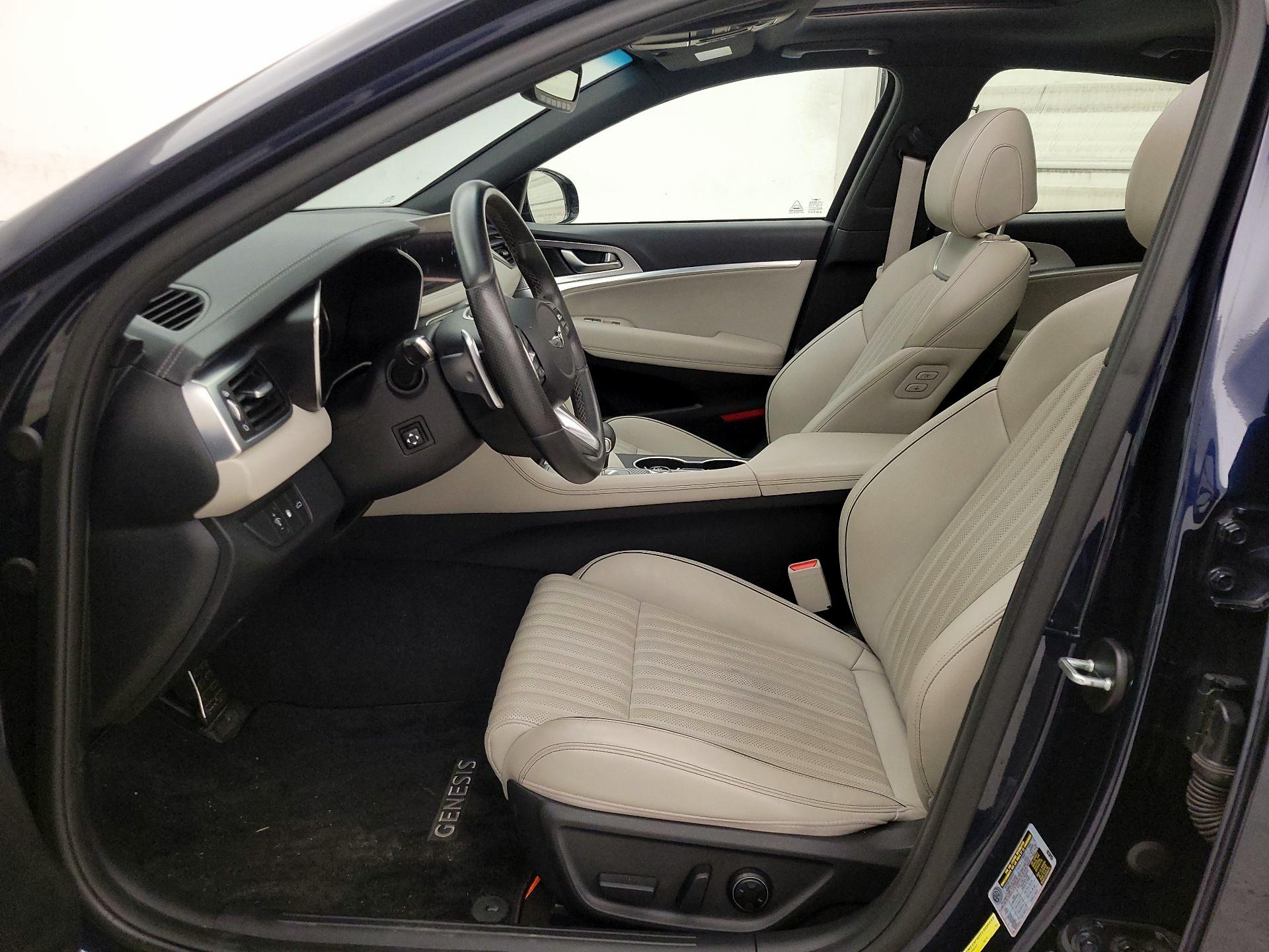 Thumbnail: 2023 Genesis G70 - 11