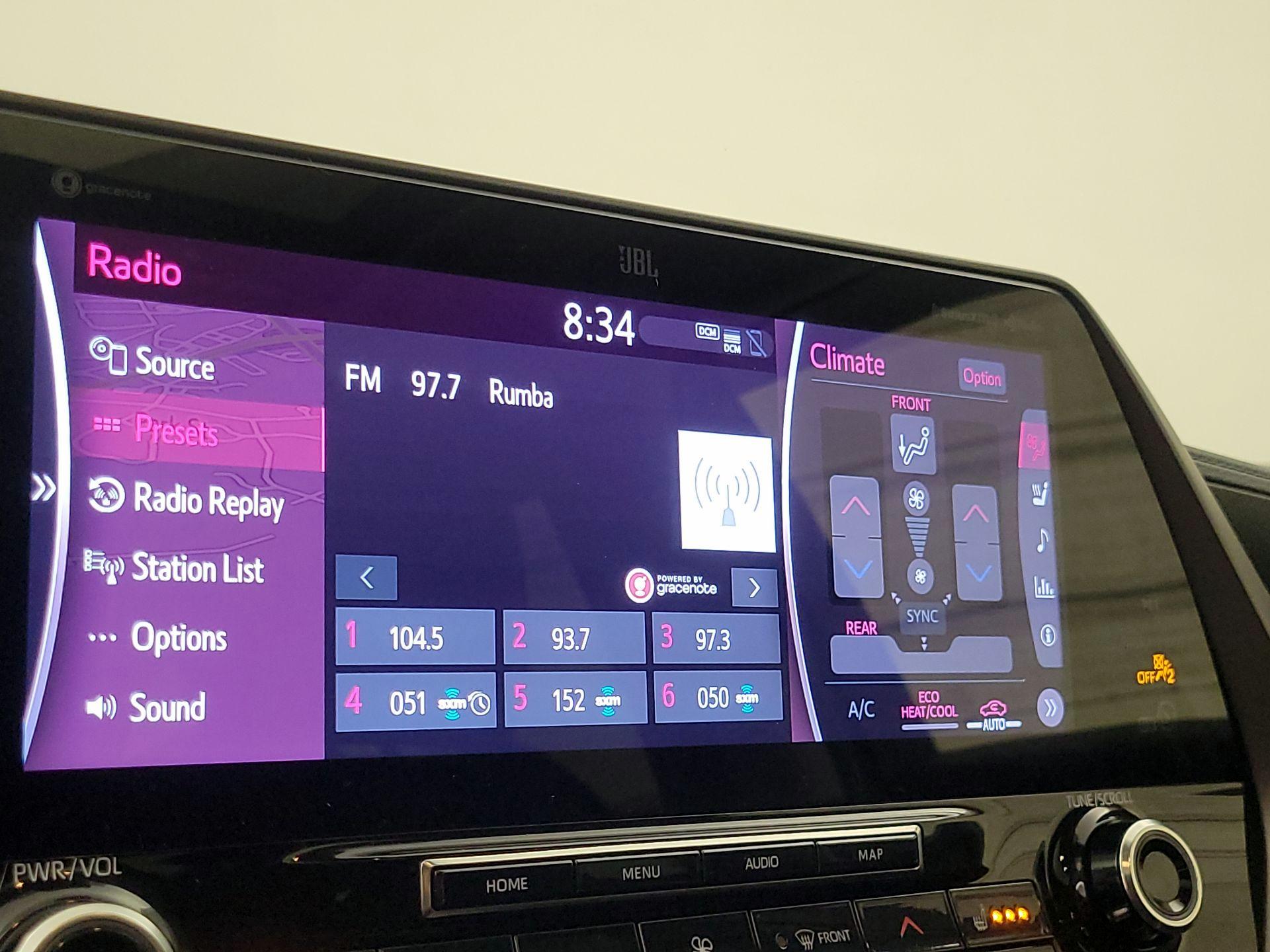 Thumbnail: 2022 Toyota Highlander - 15