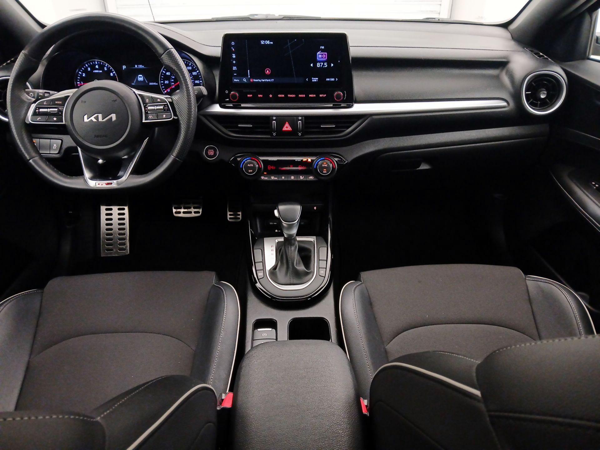 Thumbnail: 2023 Kia Forte - 9