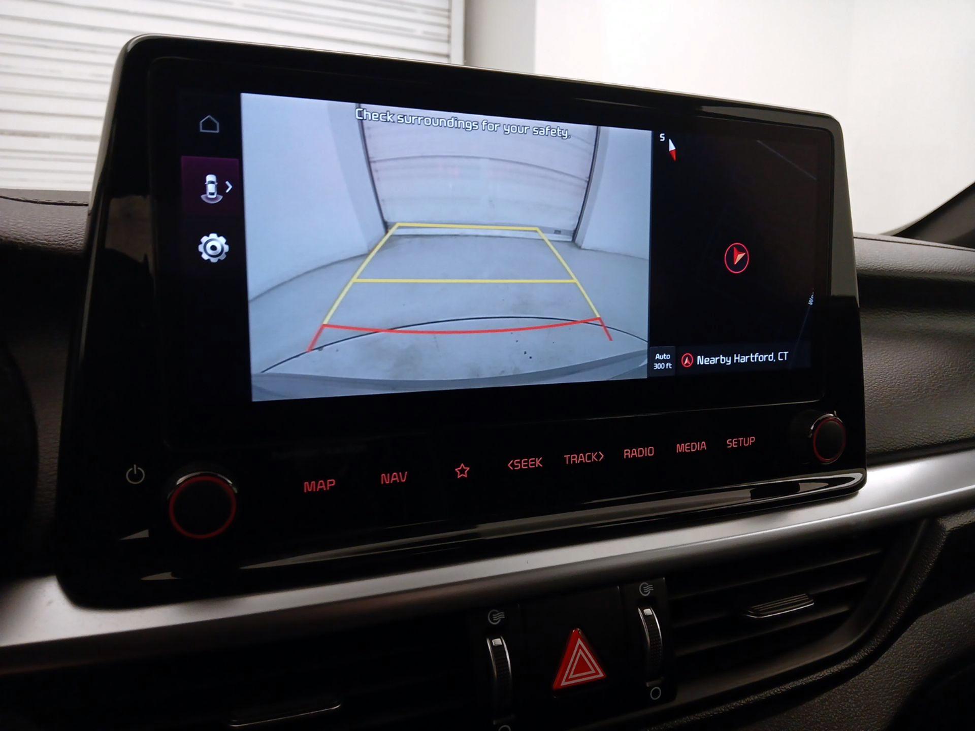 Thumbnail: 2023 Kia Forte - 15