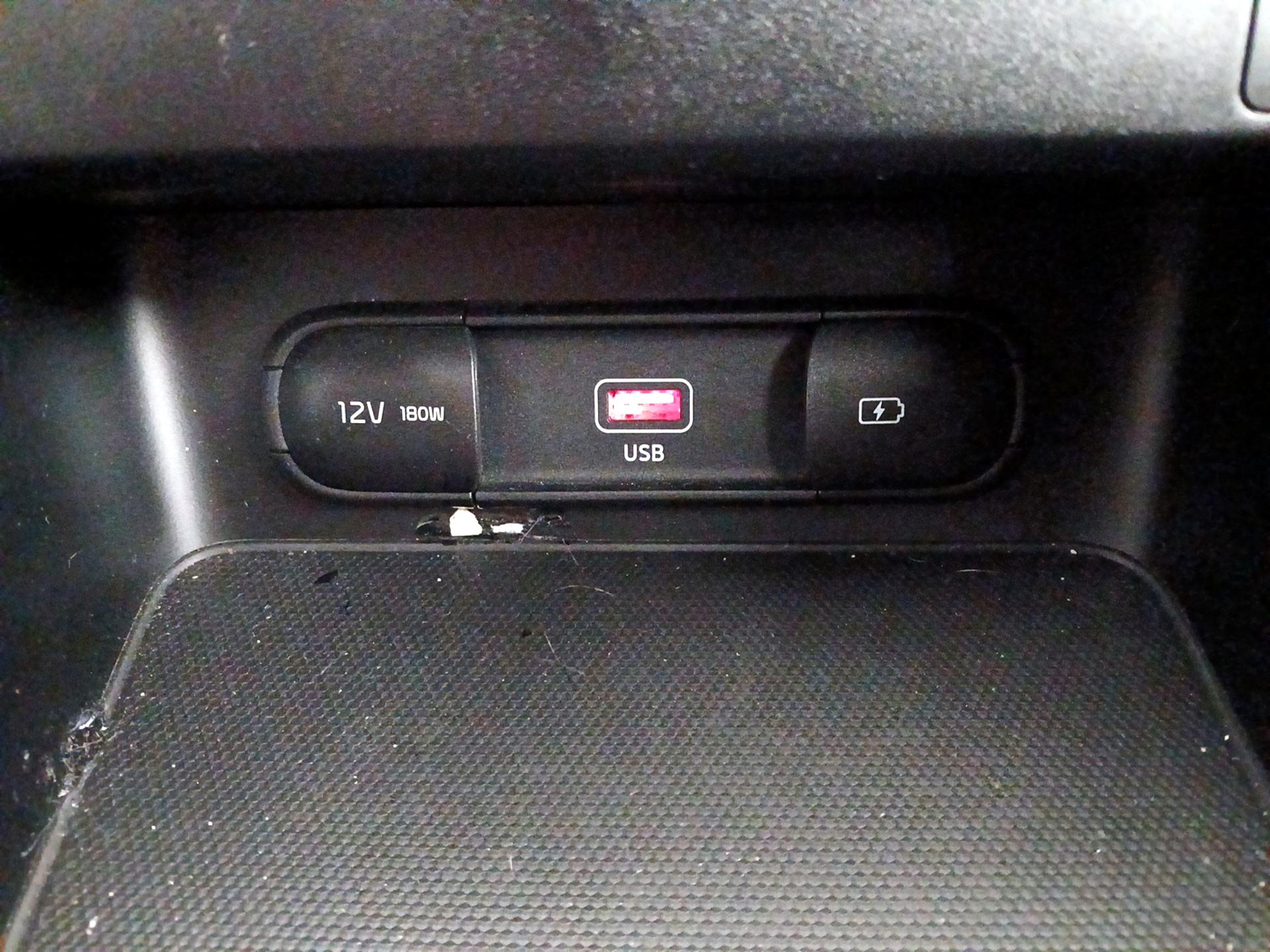 Thumbnail: 2023 Kia Forte - 19