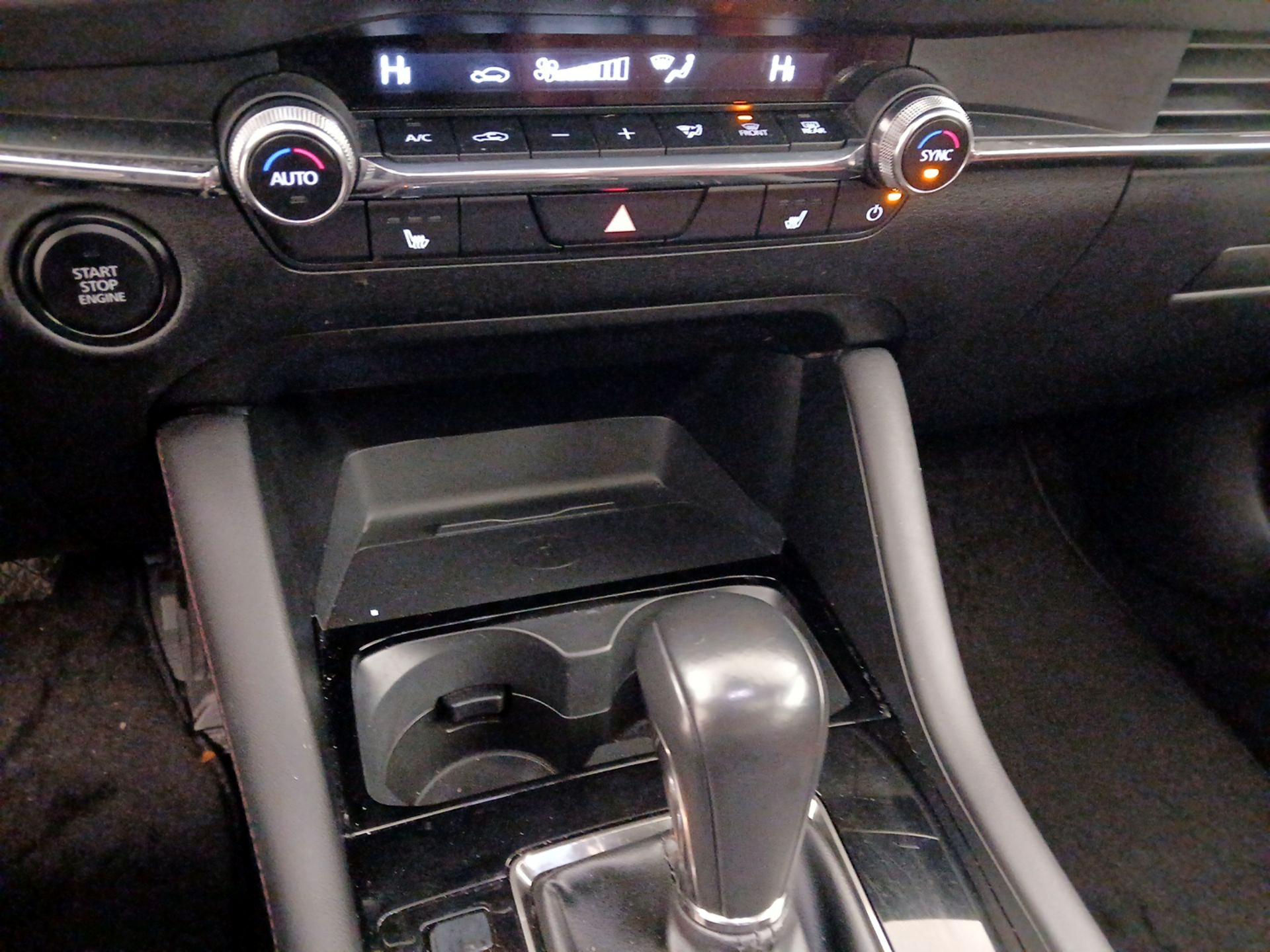 Thumbnail: 2024 Mazda Mazda3 - 17