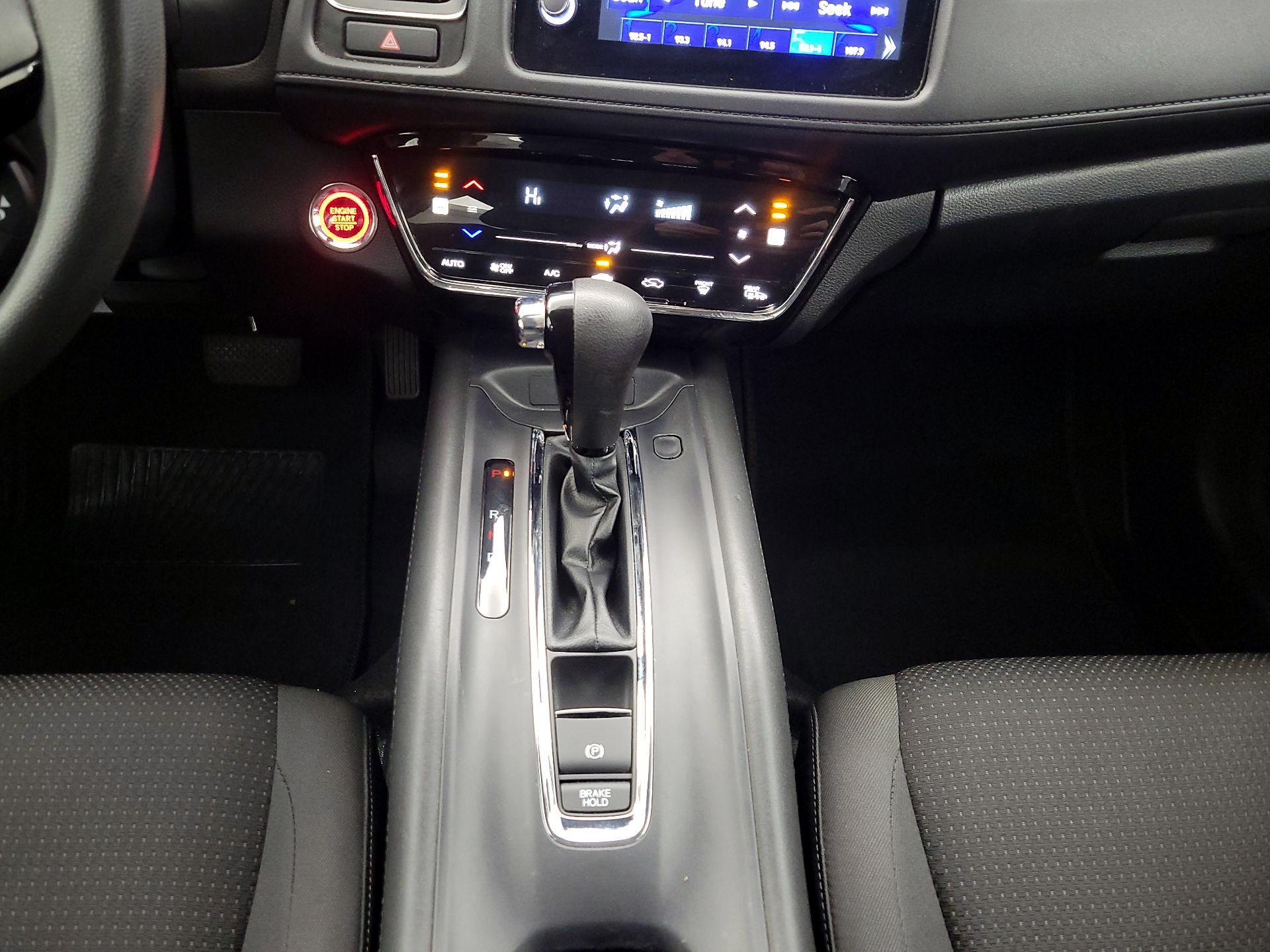 Thumbnail: 2021 Honda HR-V - 17