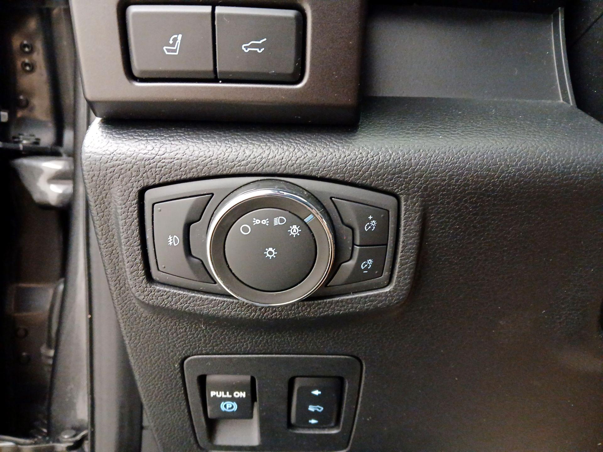 Thumbnail: 2021 Ford Expedition - 13