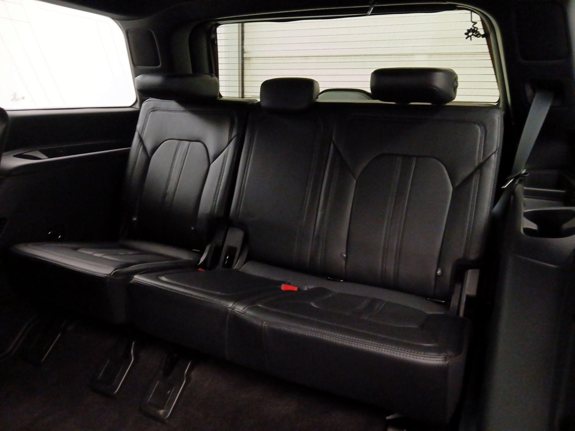 Thumbnail: 2021 Ford Expedition - 20