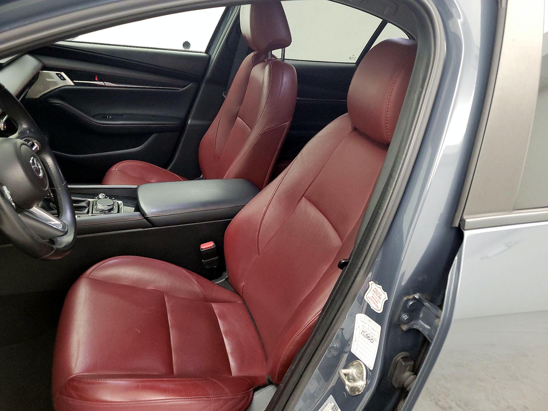 Thumbnail: 2023 Mazda Mazda3 - 11