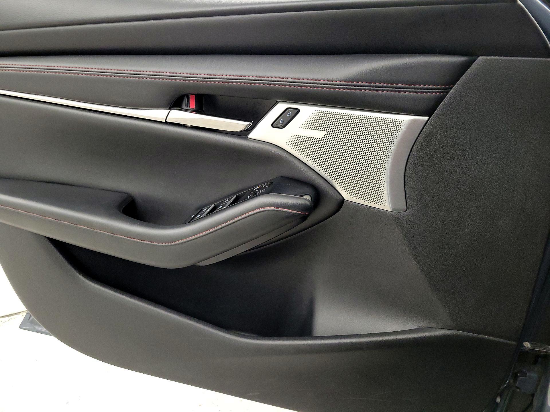 Thumbnail: 2023 Mazda Mazda3 - 12