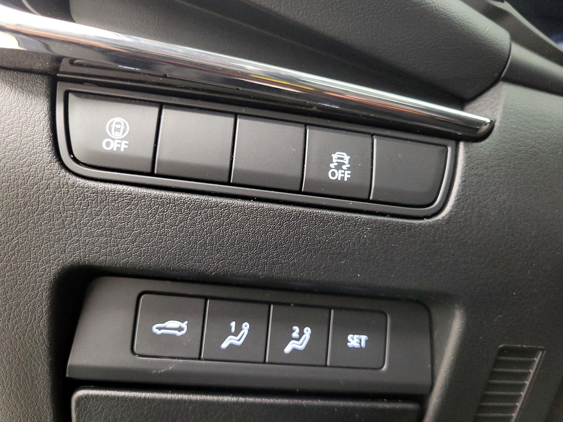 Thumbnail: 2023 Mazda Mazda3 - 13