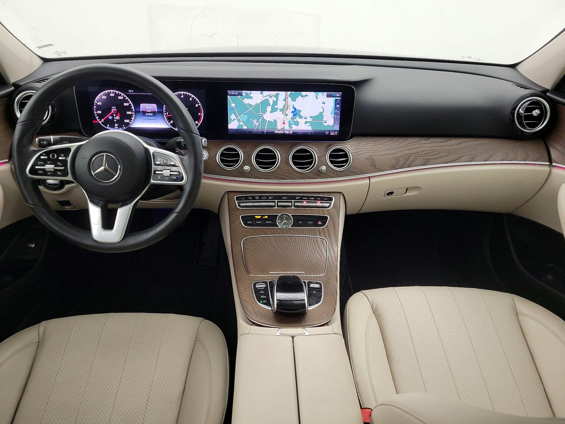 Thumbnail: 2020 Mercedes-Benz E-Class - 9