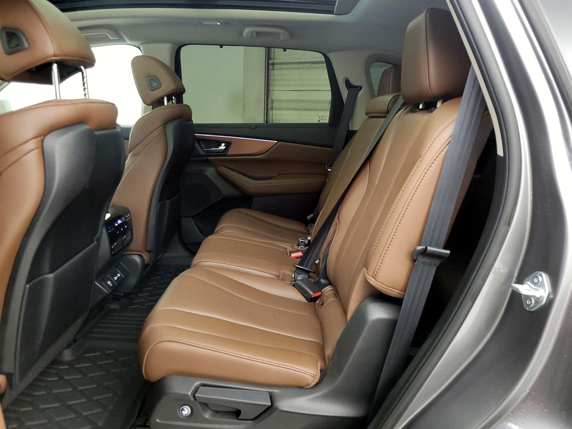 Thumbnail: 2024 Acura MDX - 20