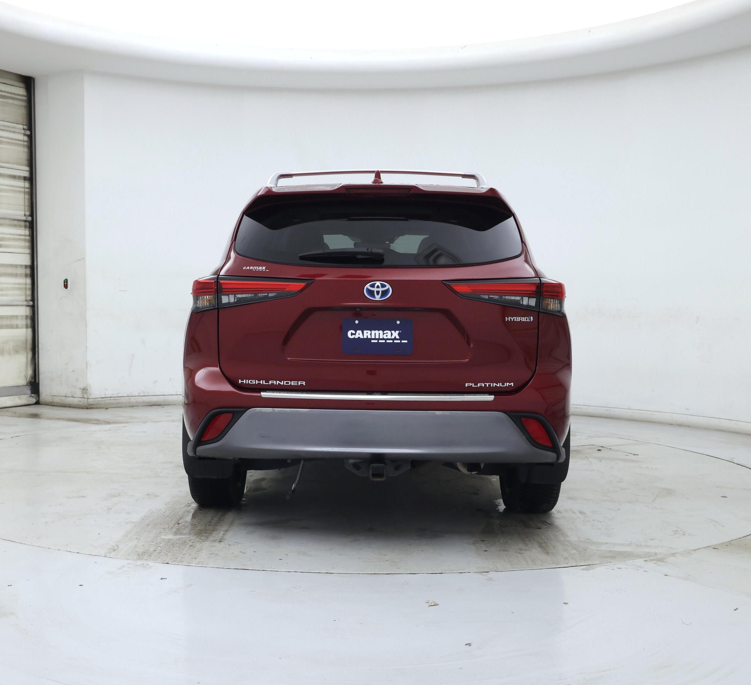 Thumbnail: 2023 Toyota Highlander - 6