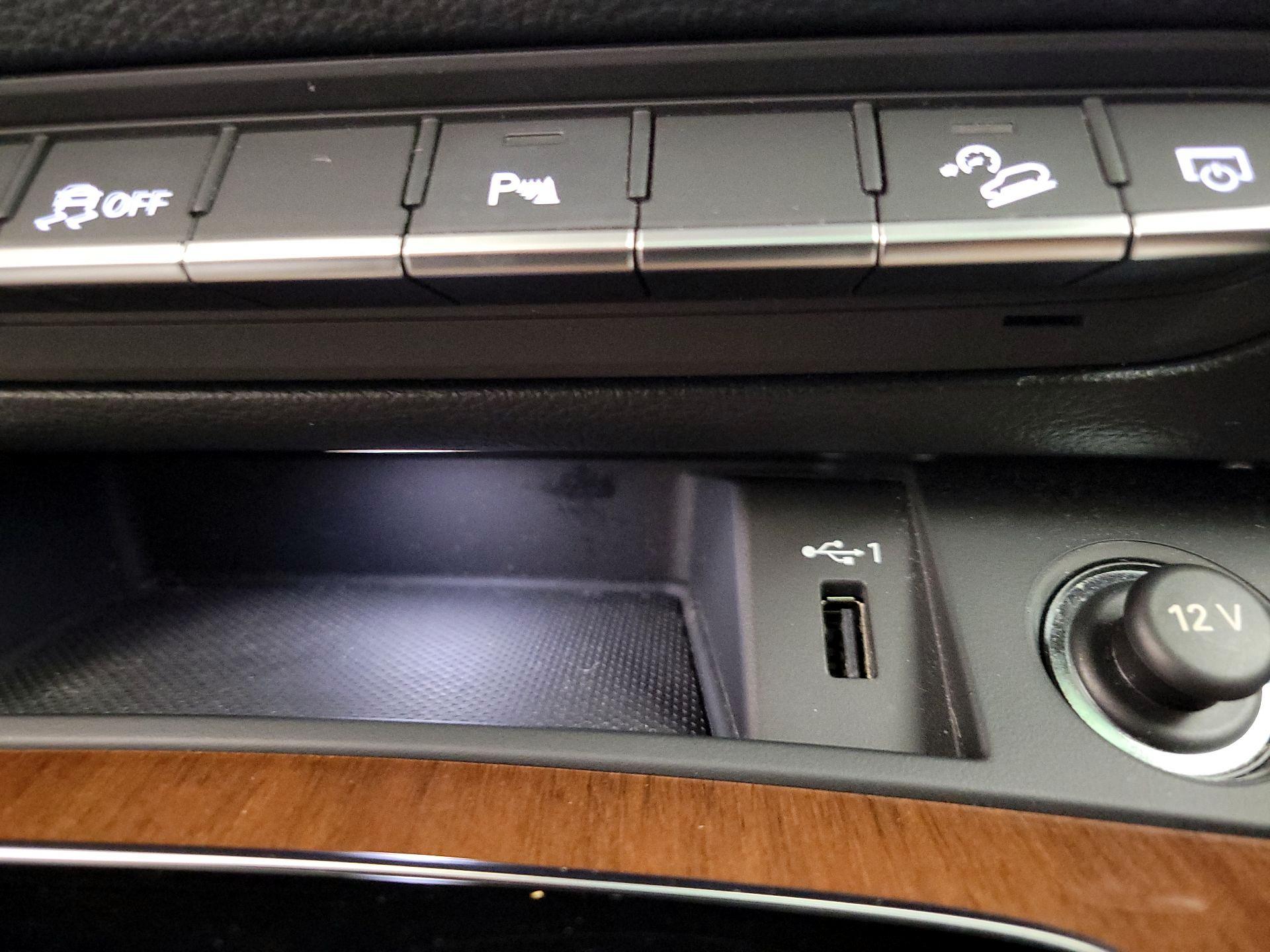 Thumbnail: 2023 Audi Q5 - 19