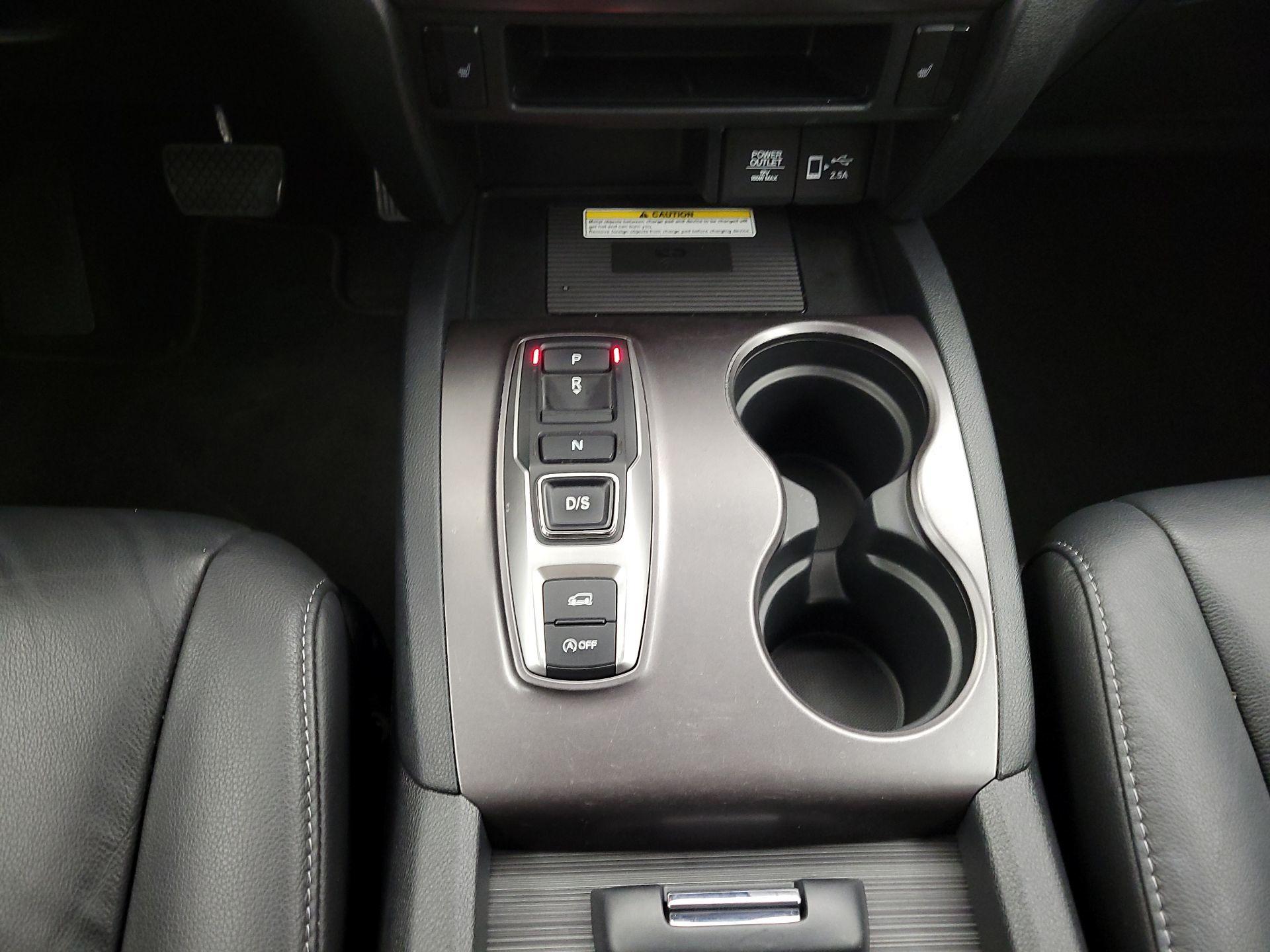 Thumbnail: 2022 Honda Pilot - 17